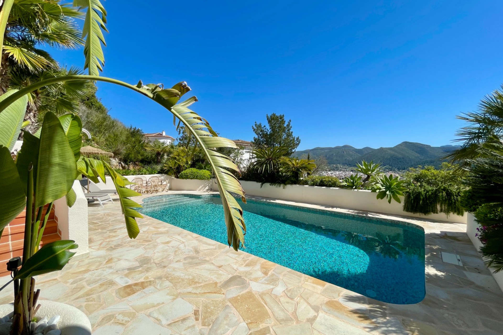Resale - Villa - Jalón