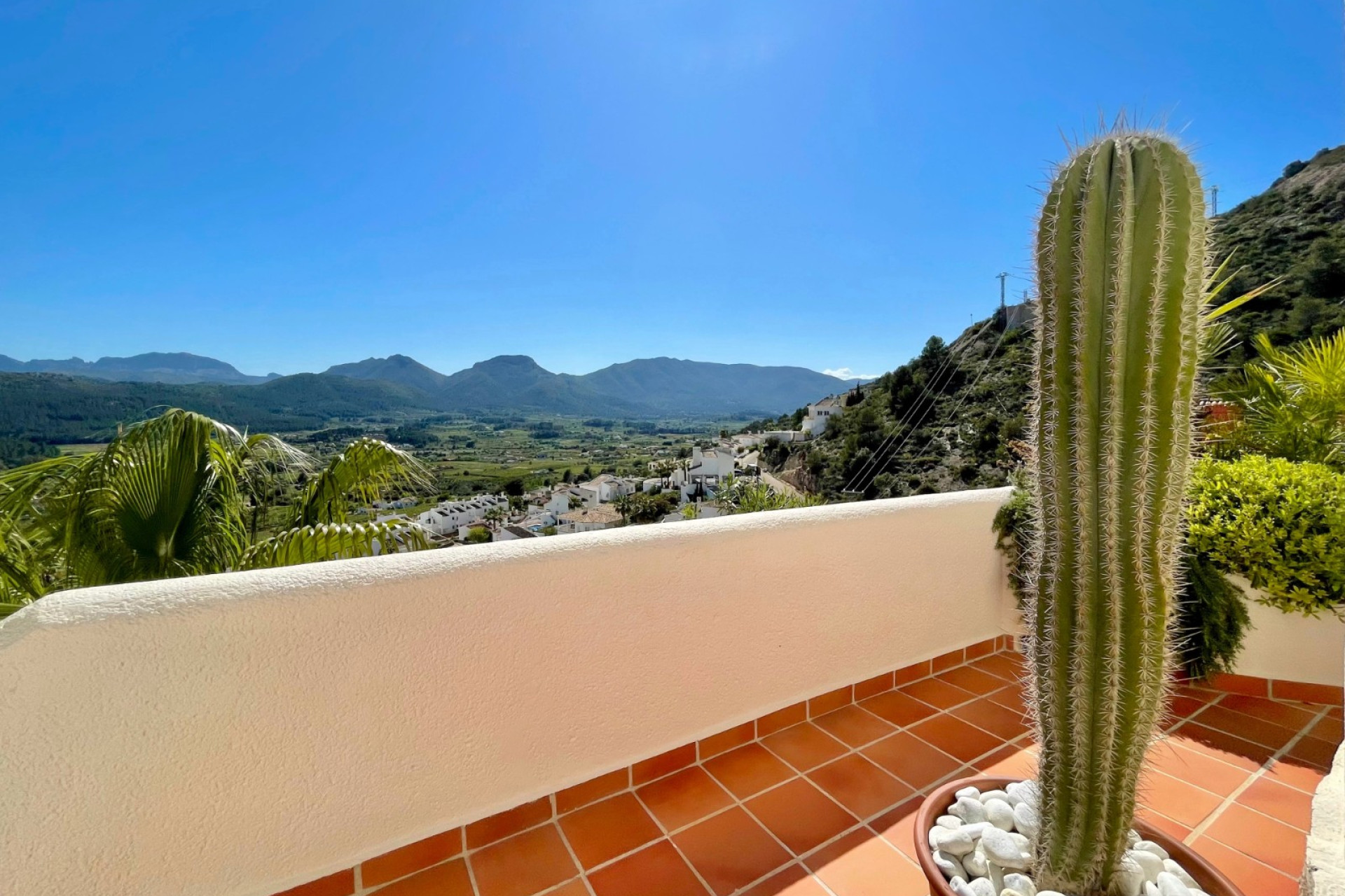 Resale - Villa - Jalón