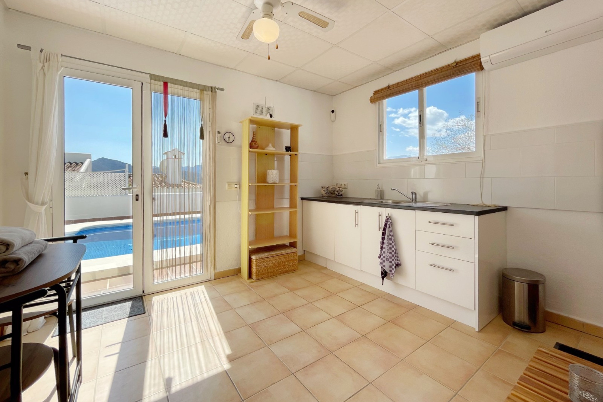 Resale - Villa - Jalón