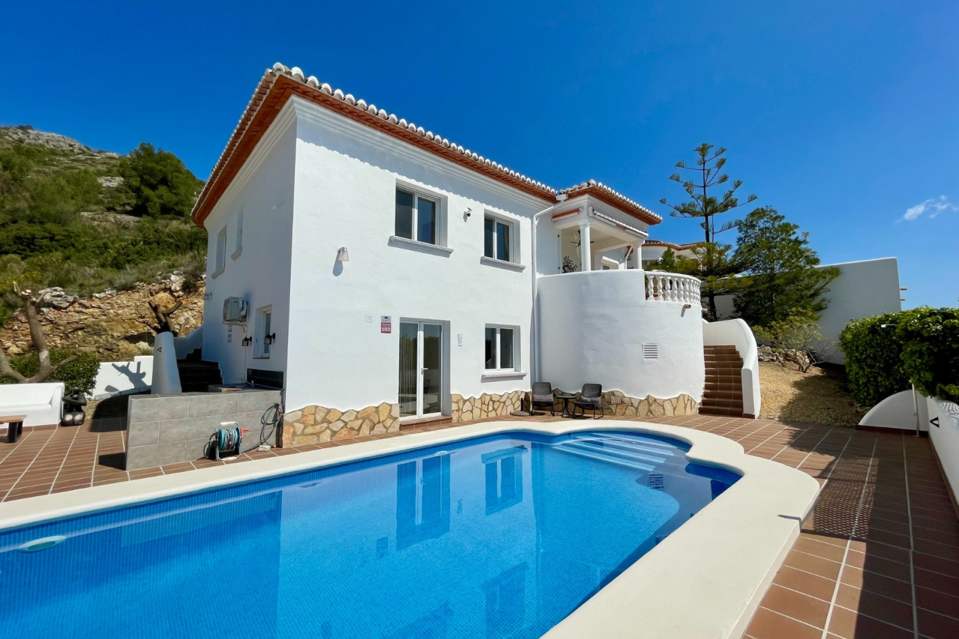 Resale - Villa - Jalón