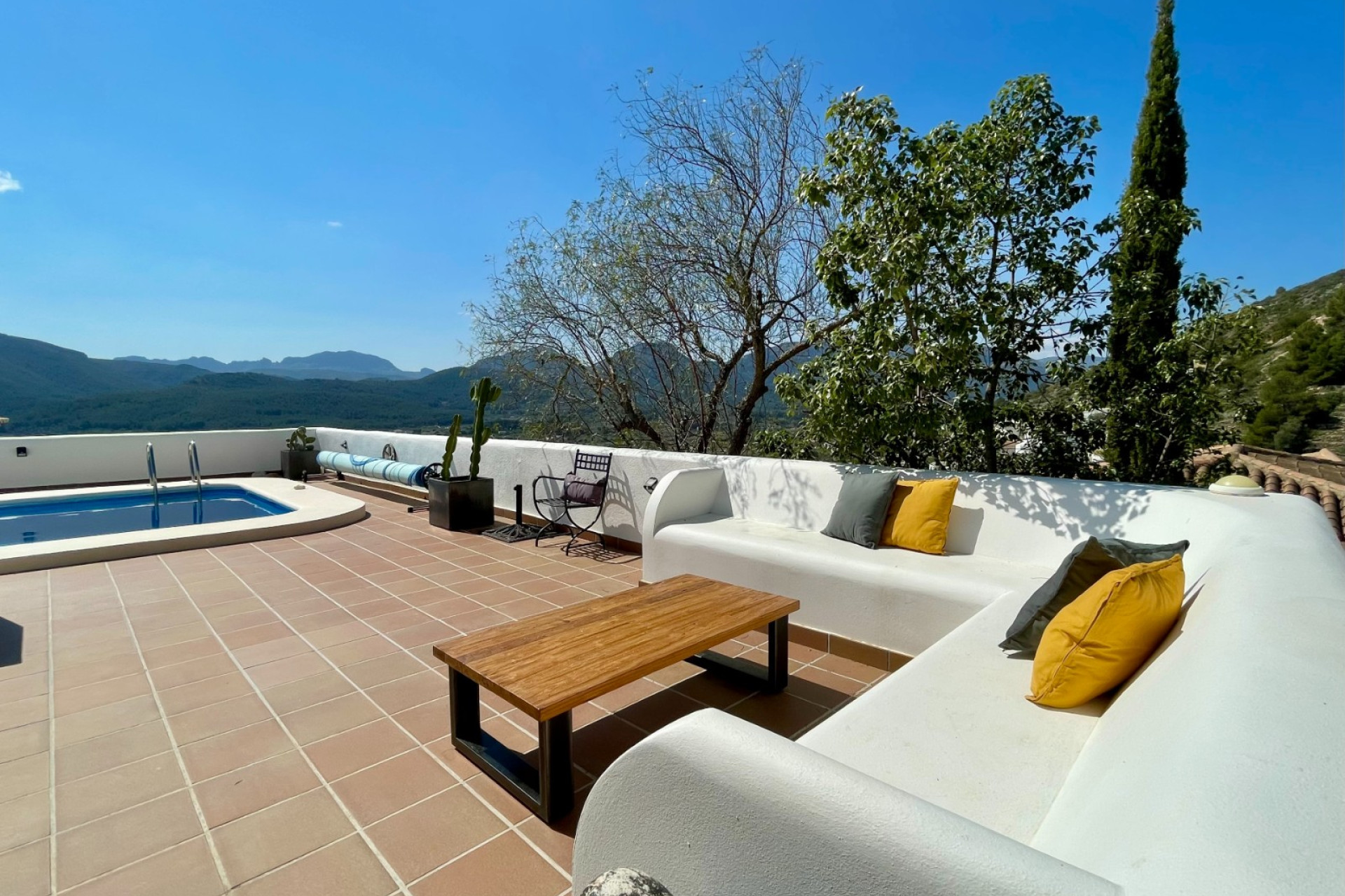 Resale - Villa - Jalón