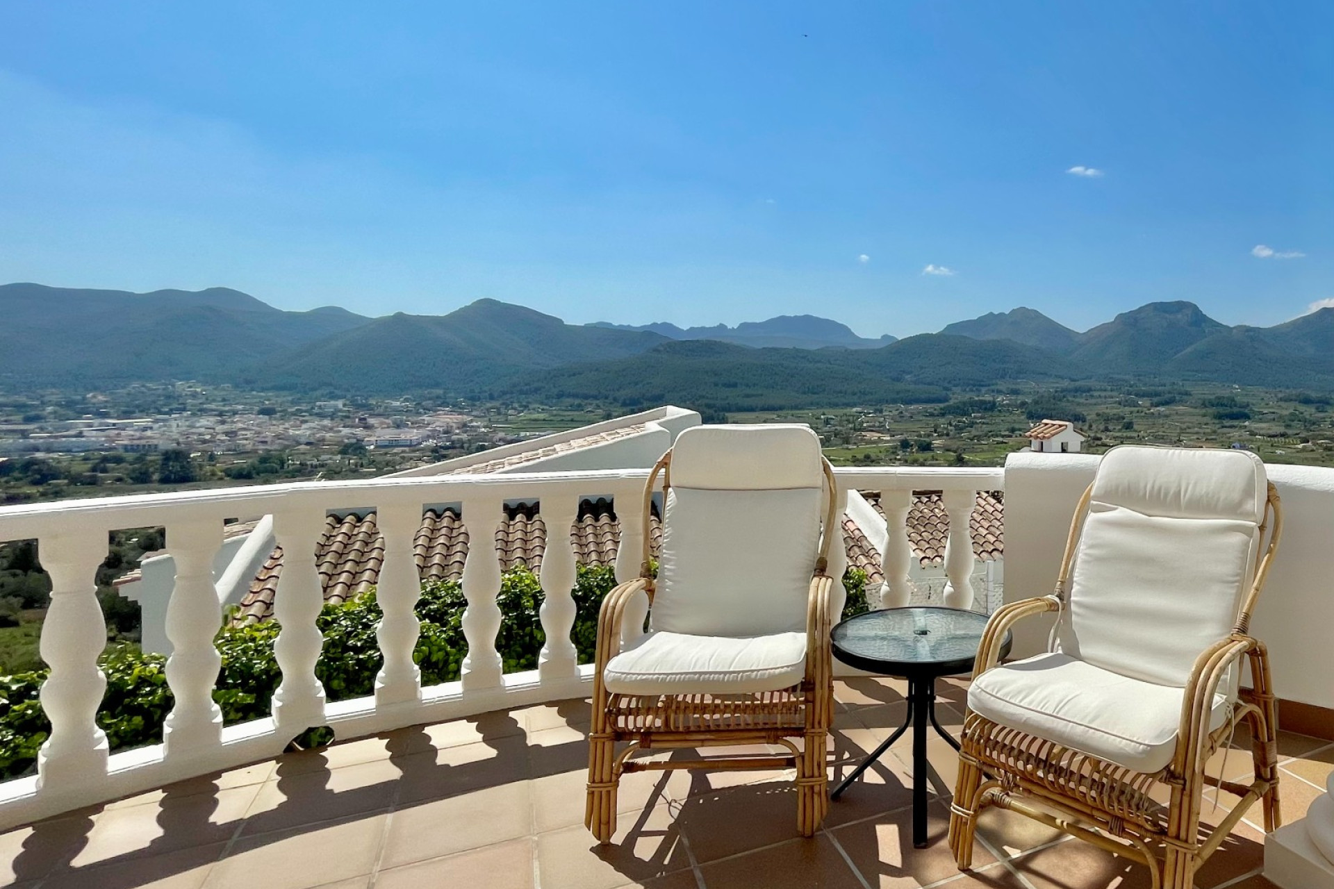 Resale - Villa - Jalón