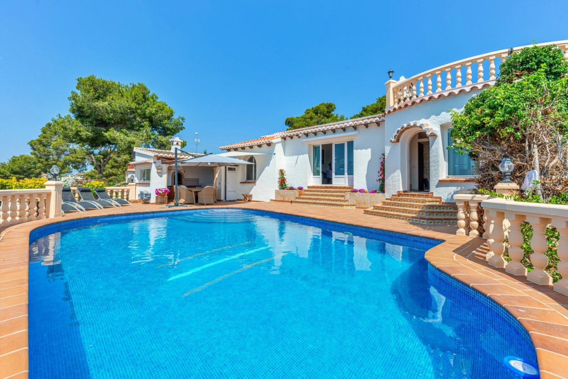 Resale - Villa - Javea - Balcon al Mar