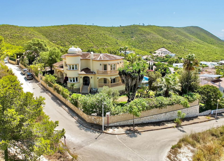 Resale - Villa - Javea - Cap Martí - El Tossalet - Pinomar