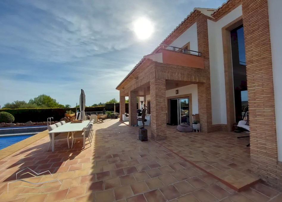 Resale - Villa - Javea - Partidas Comunes - Adsubia