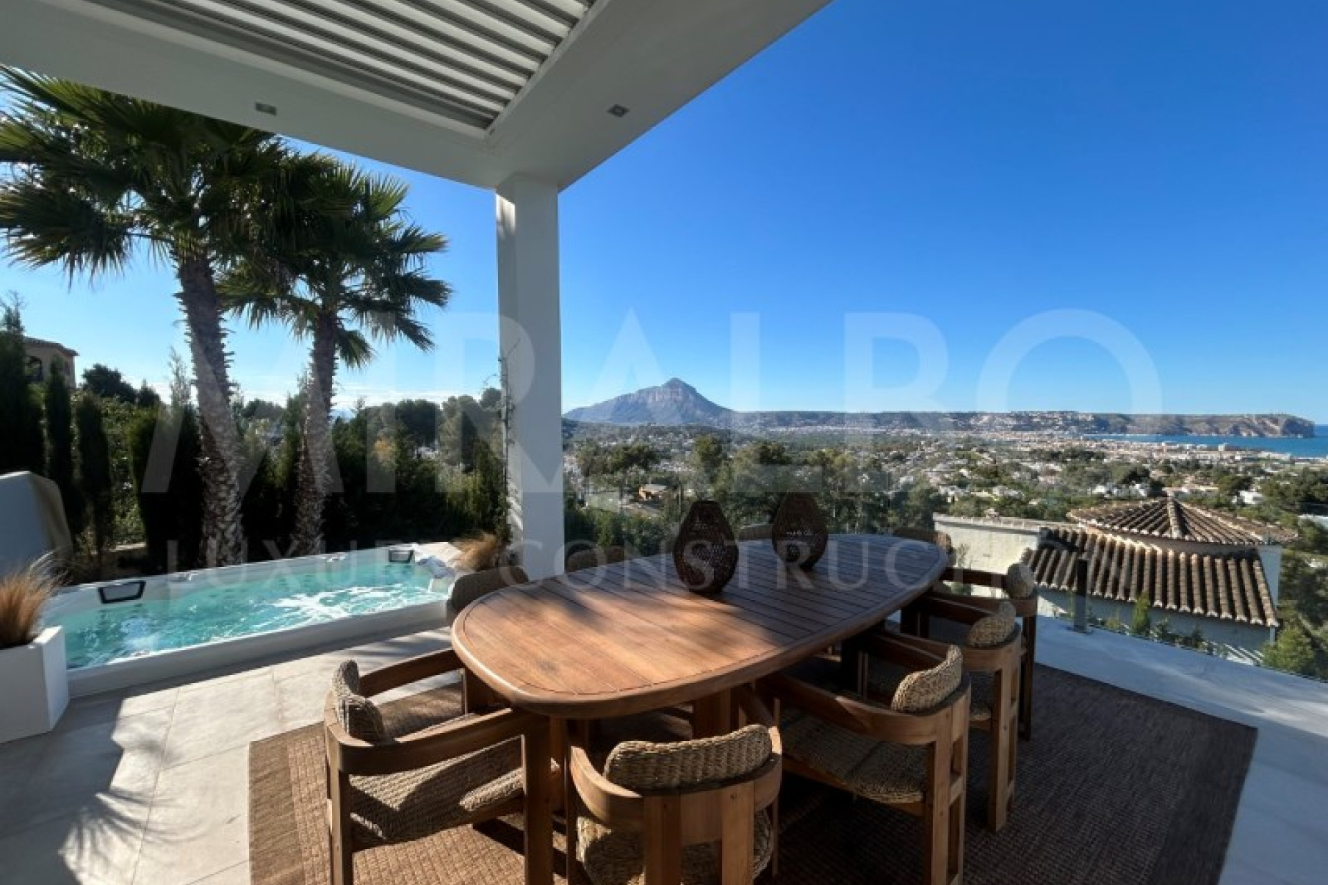 Resale - Villa - Jávea / Xàbia - La Granadella  - Costa Nova