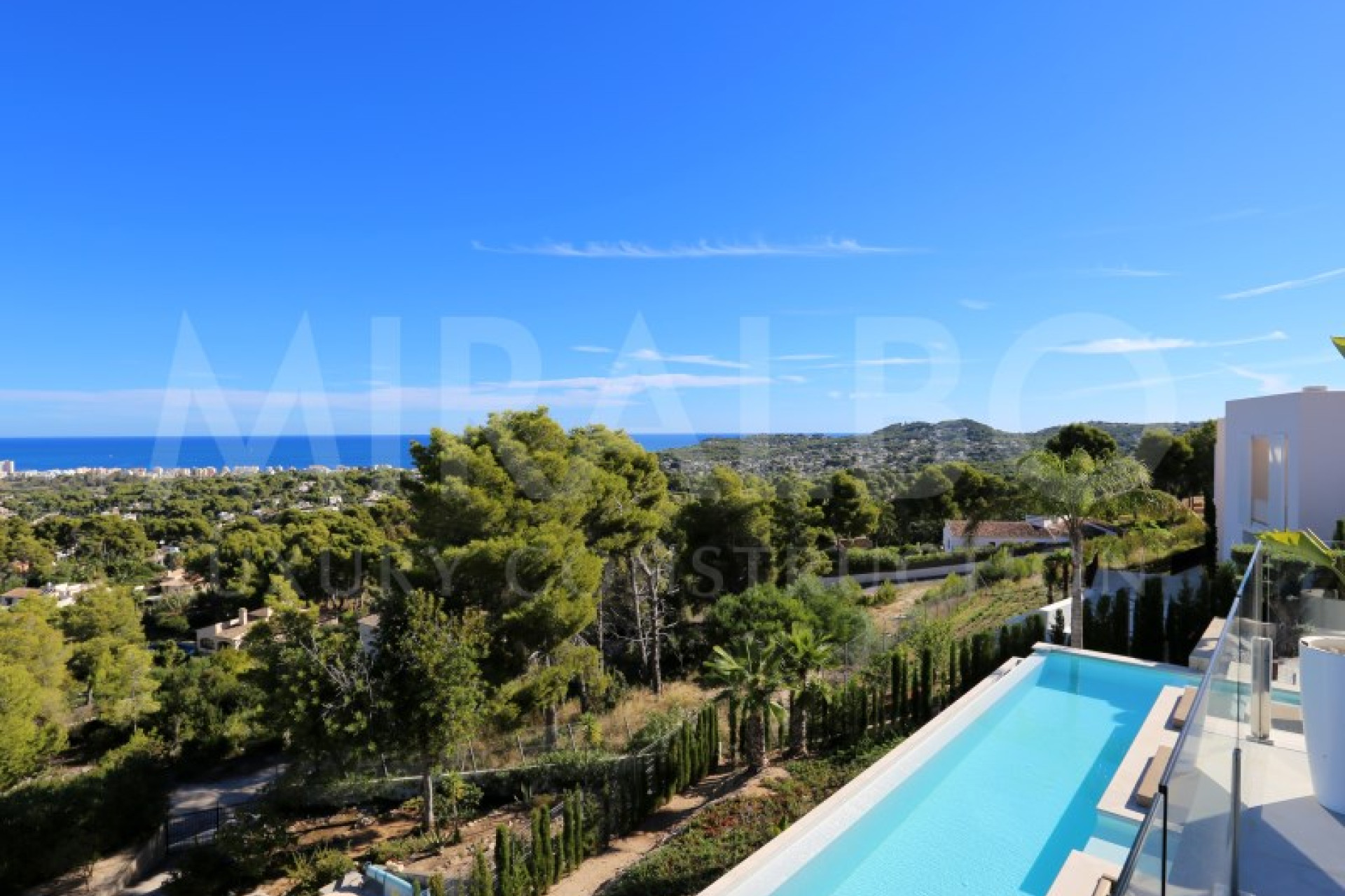 Resale - Villa - Jávea / Xàbia - La Granadella  - Costa Nova