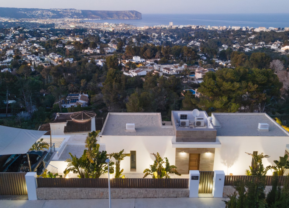 Resale - Villa - Jávea / Xàbia - La Granadella  - Costa Nova