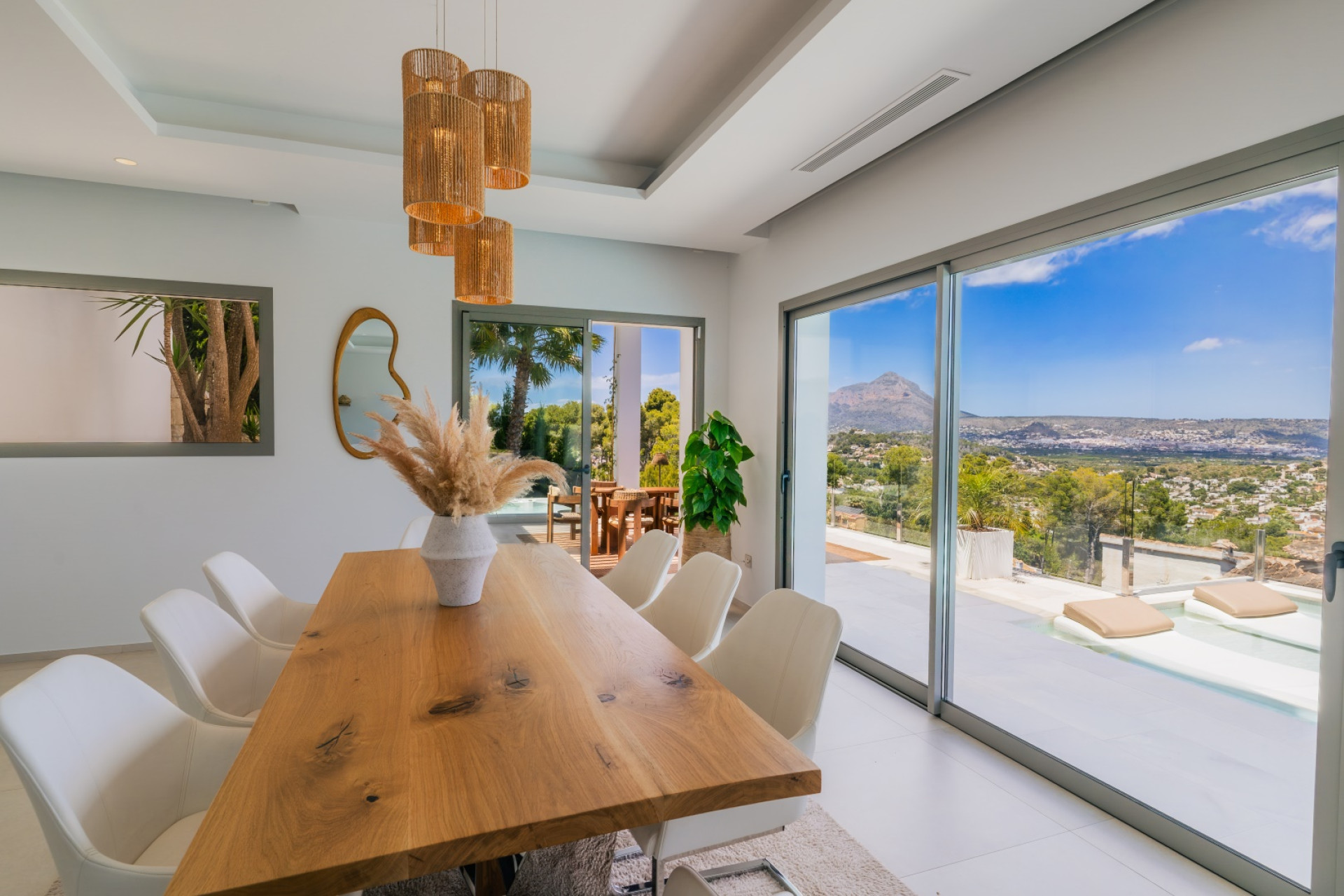 Resale - Villa - Jávea / Xàbia - La Granadella  - Costa Nova