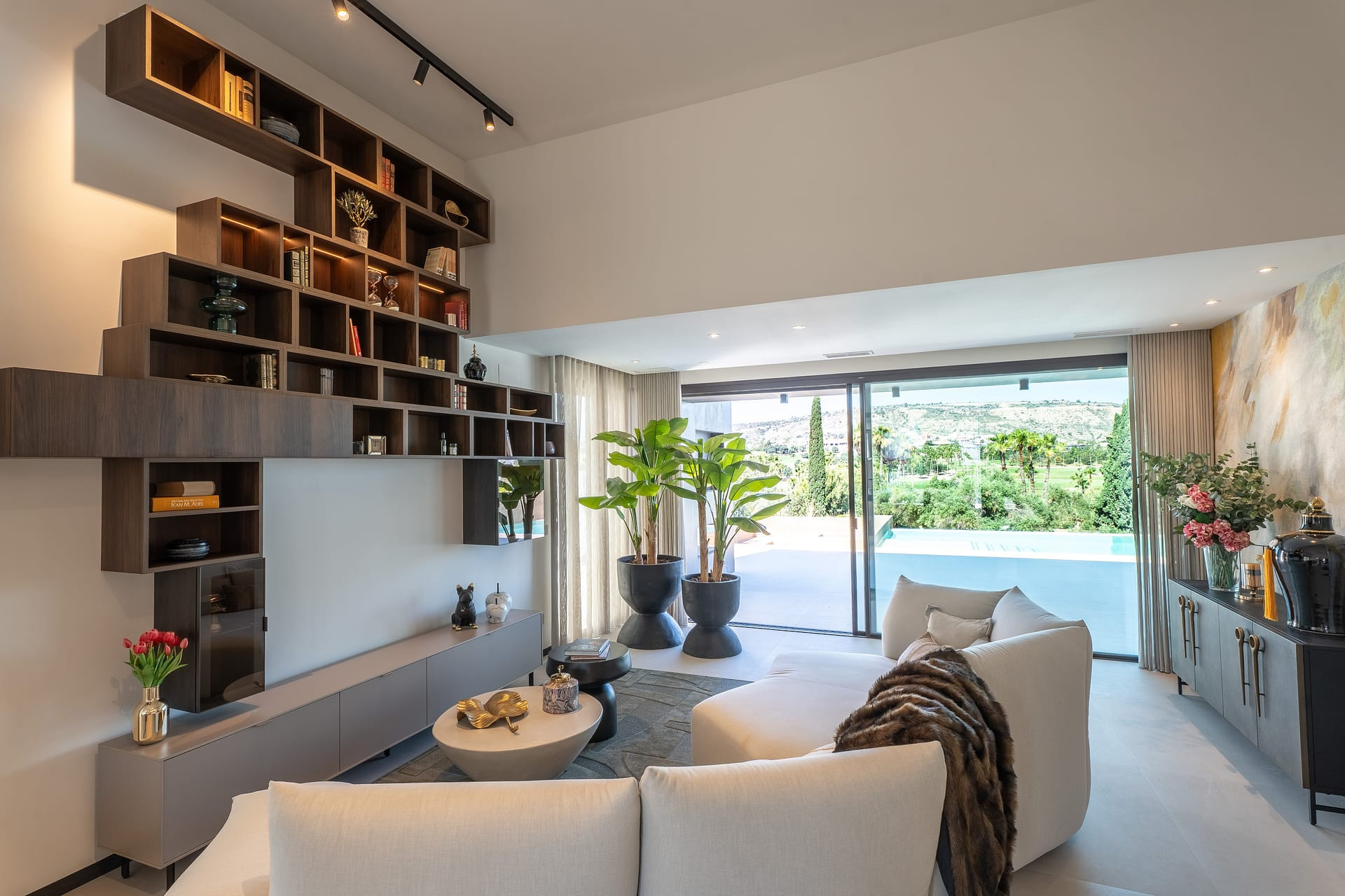 Resale - Villa - La Finca Golf Resort