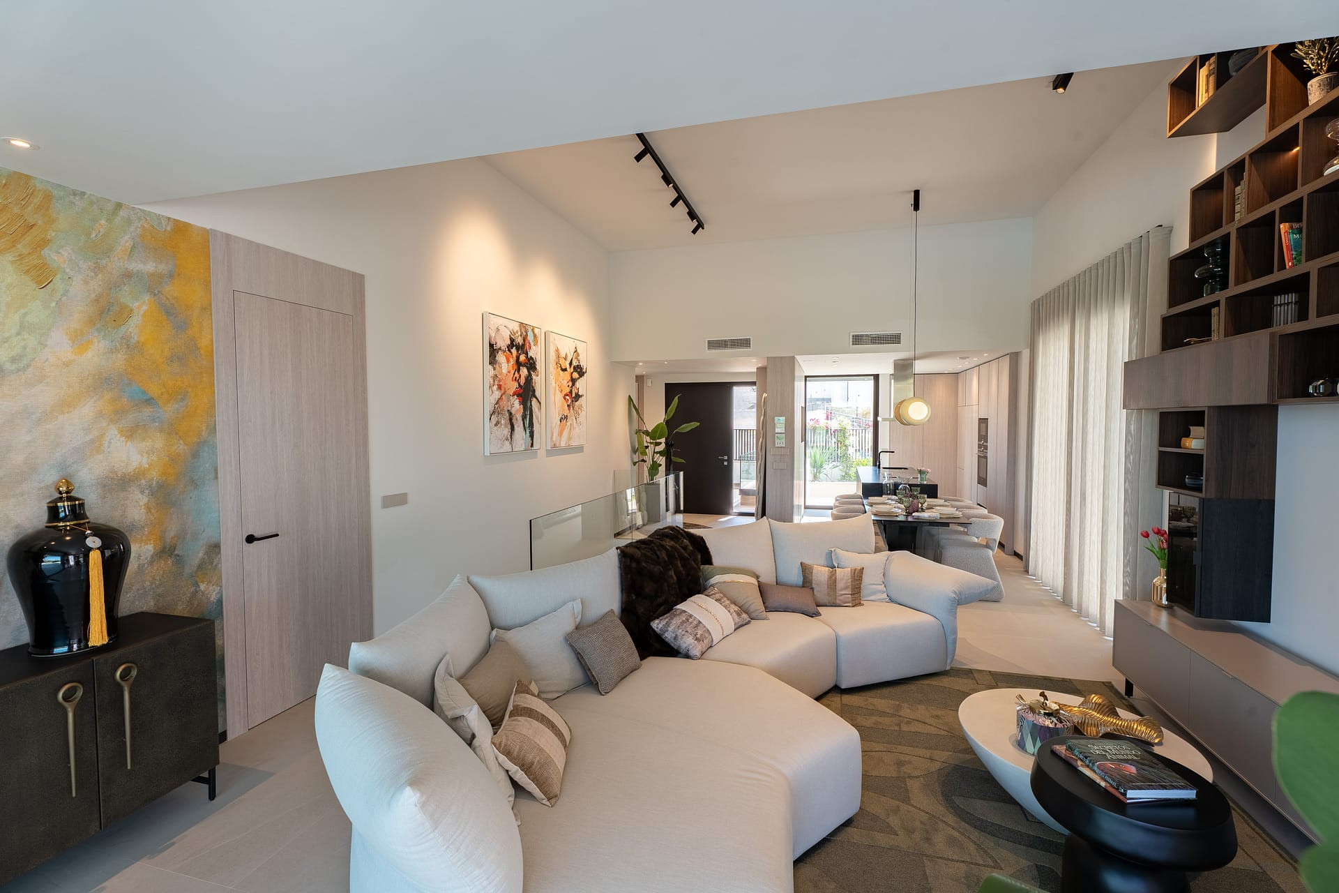 Resale - Villa - La Finca Golf Resort