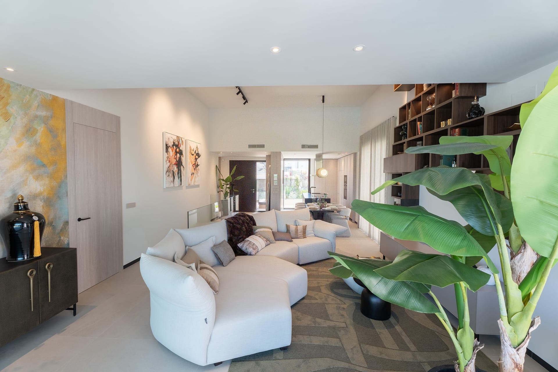 Resale - Villa - La Finca Golf Resort