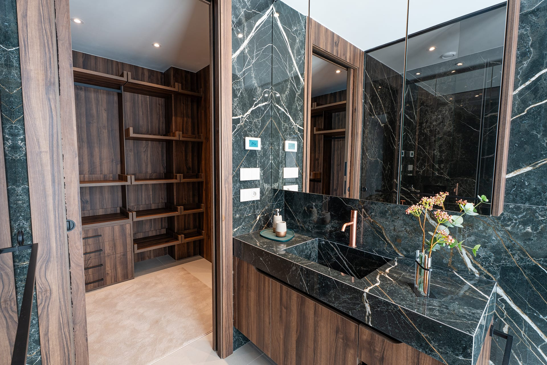 Resale - Villa - La Finca Golf Resort