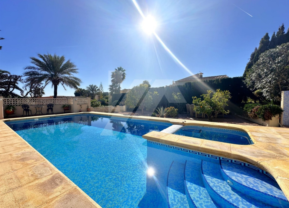 Resale - Villa - Moraira - Benimeit - Tabaira