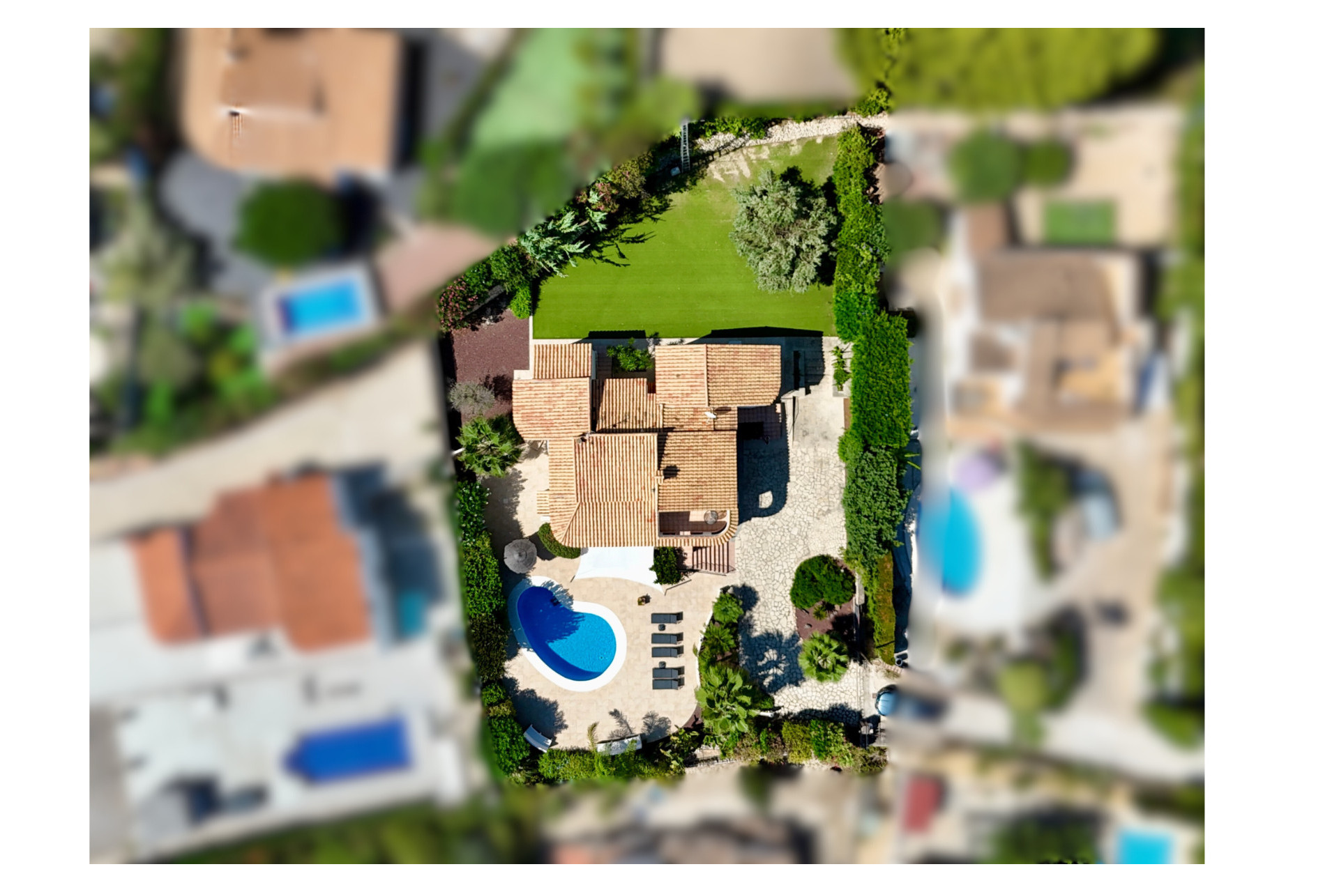 Resale - Villa - Moraira - Benimeit