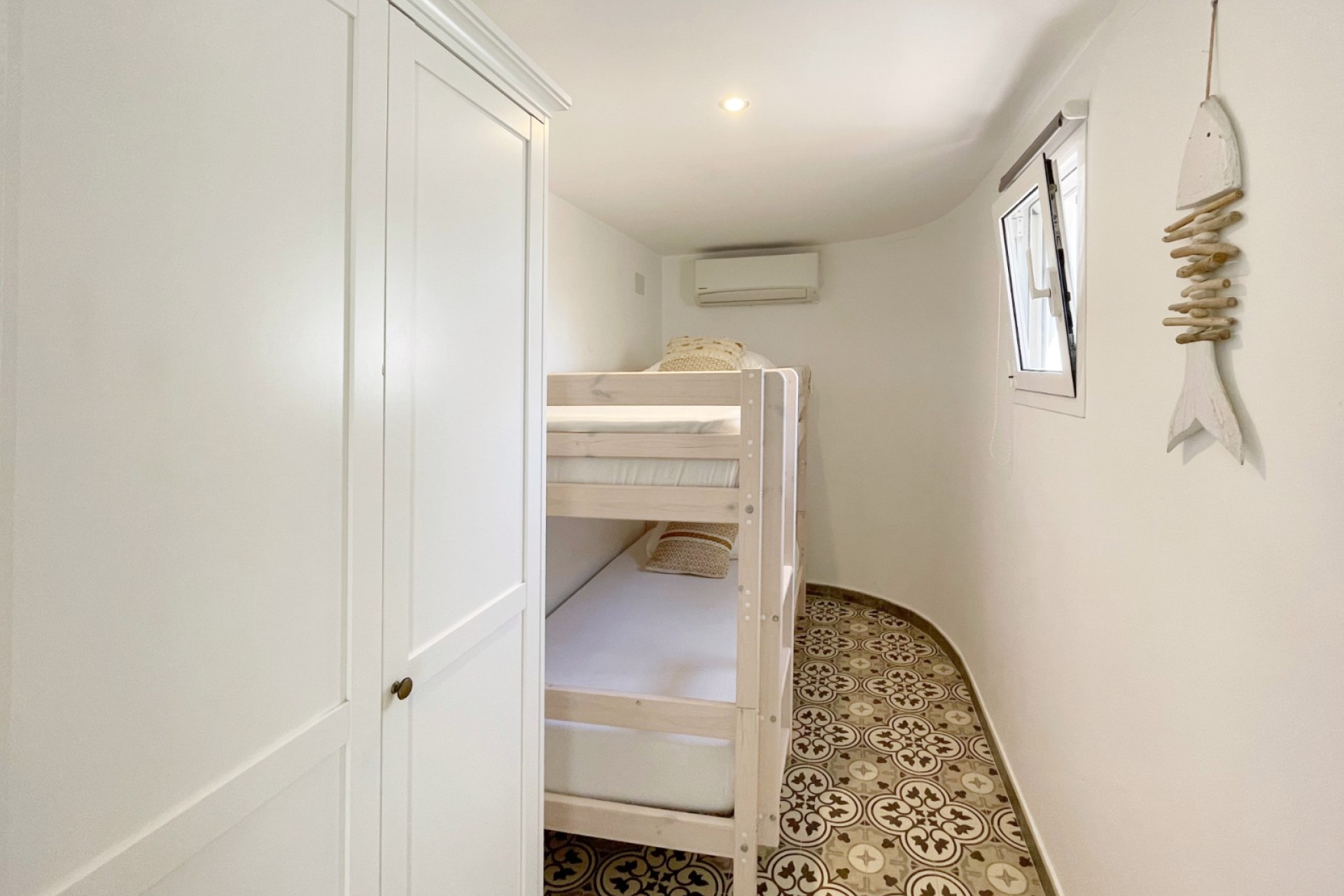 Resale - Villa - Moraira - Benimeit