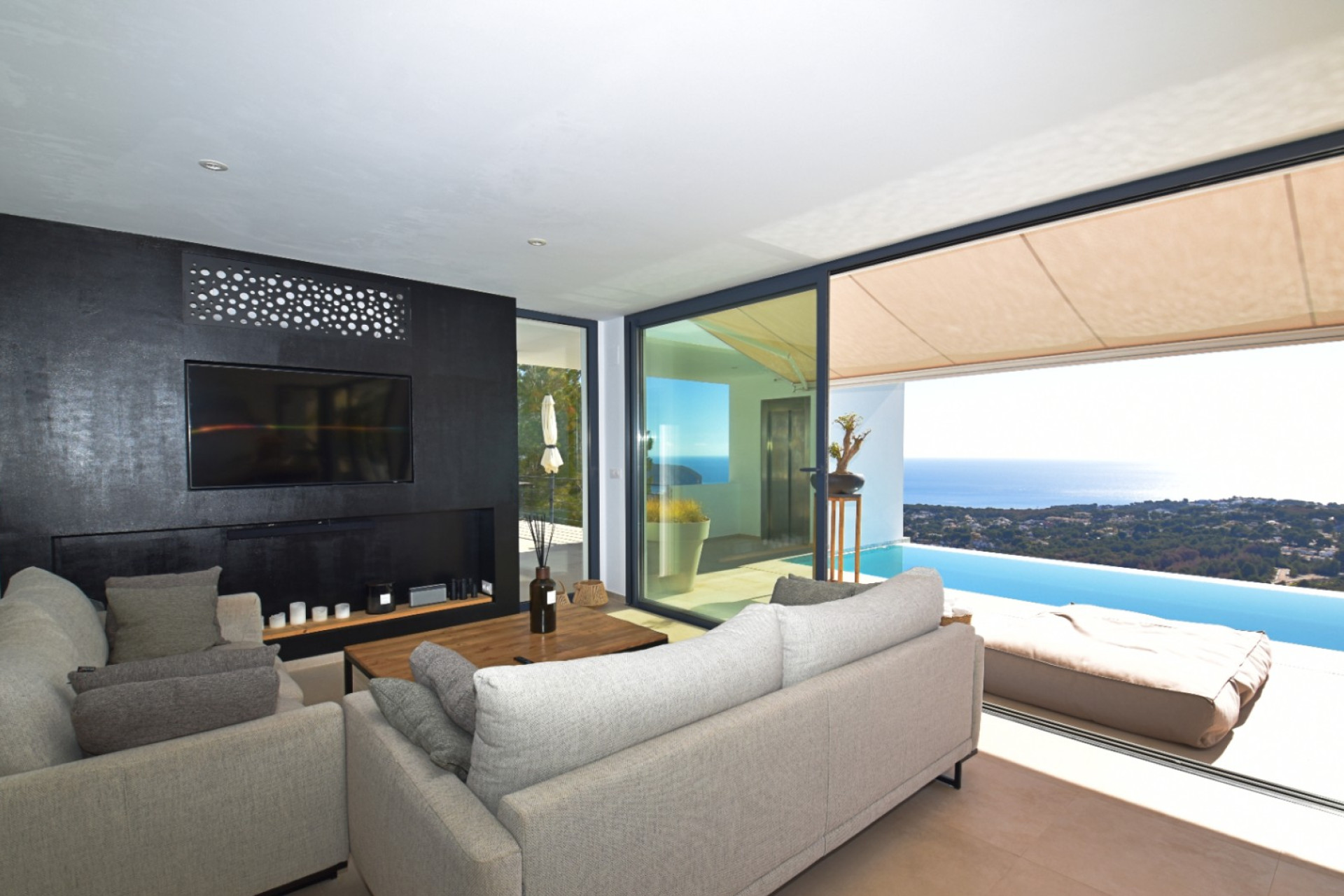 Resale - Villa - Moraira - Benimeit