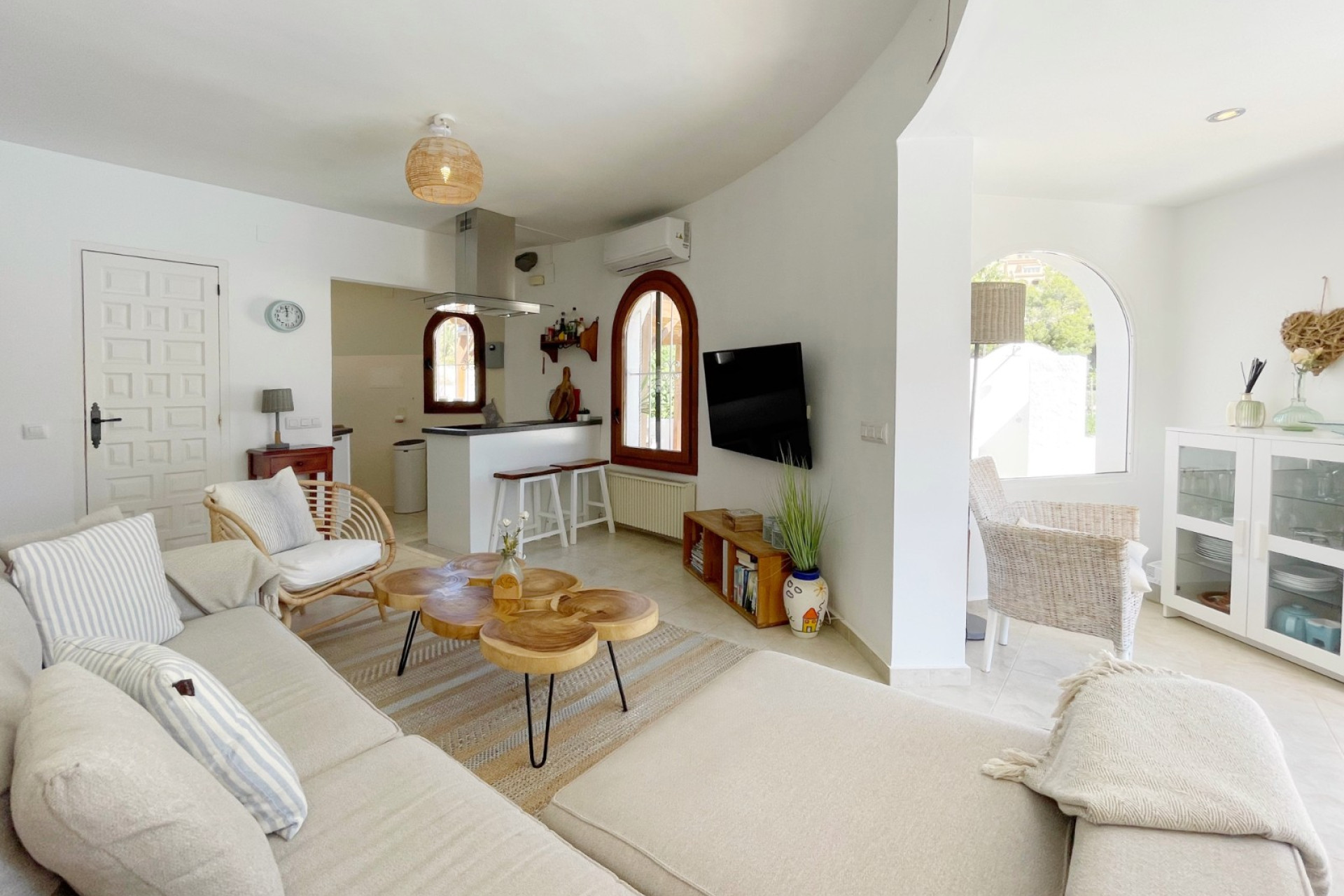 Resale - Villa - Moraira - Benimeit