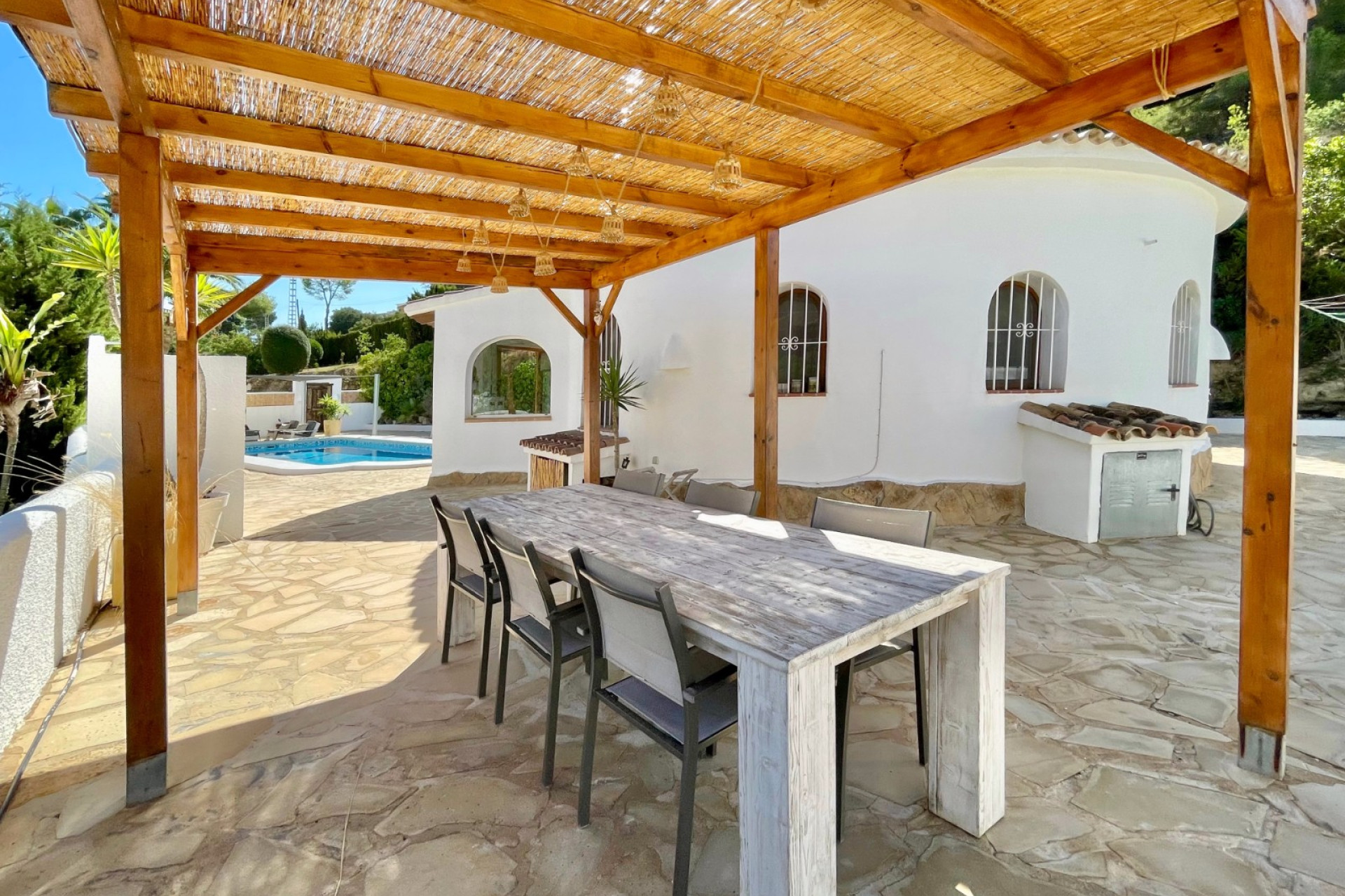 Resale - Villa - Moraira - Benimeit