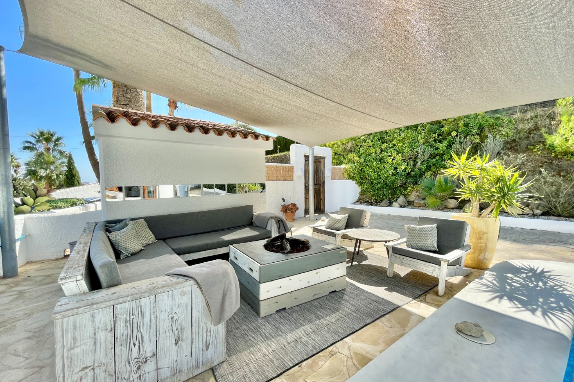 Resale - Villa - Moraira - Benimeit