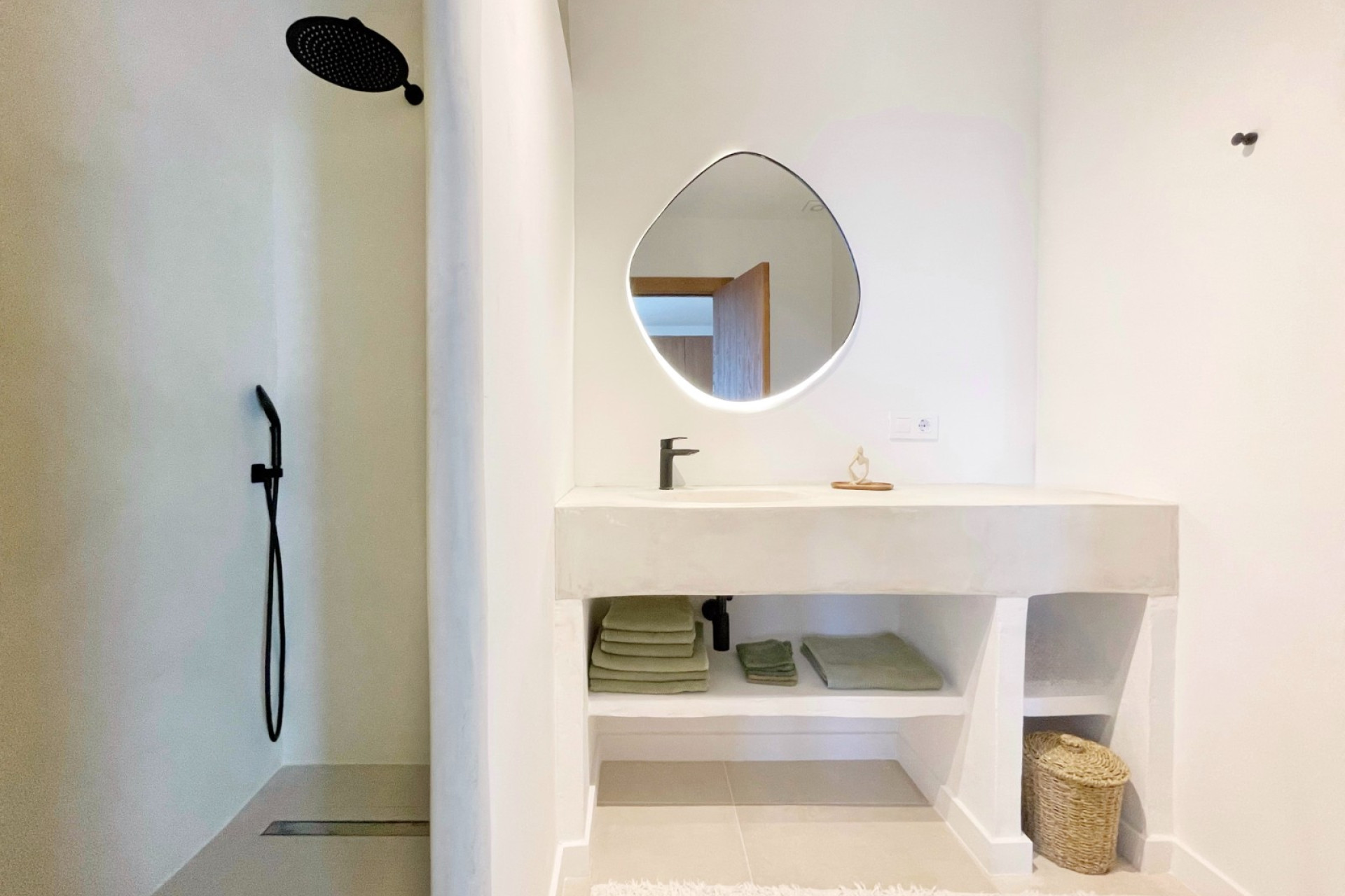 Resale - Villa - Moraira - Benimeit