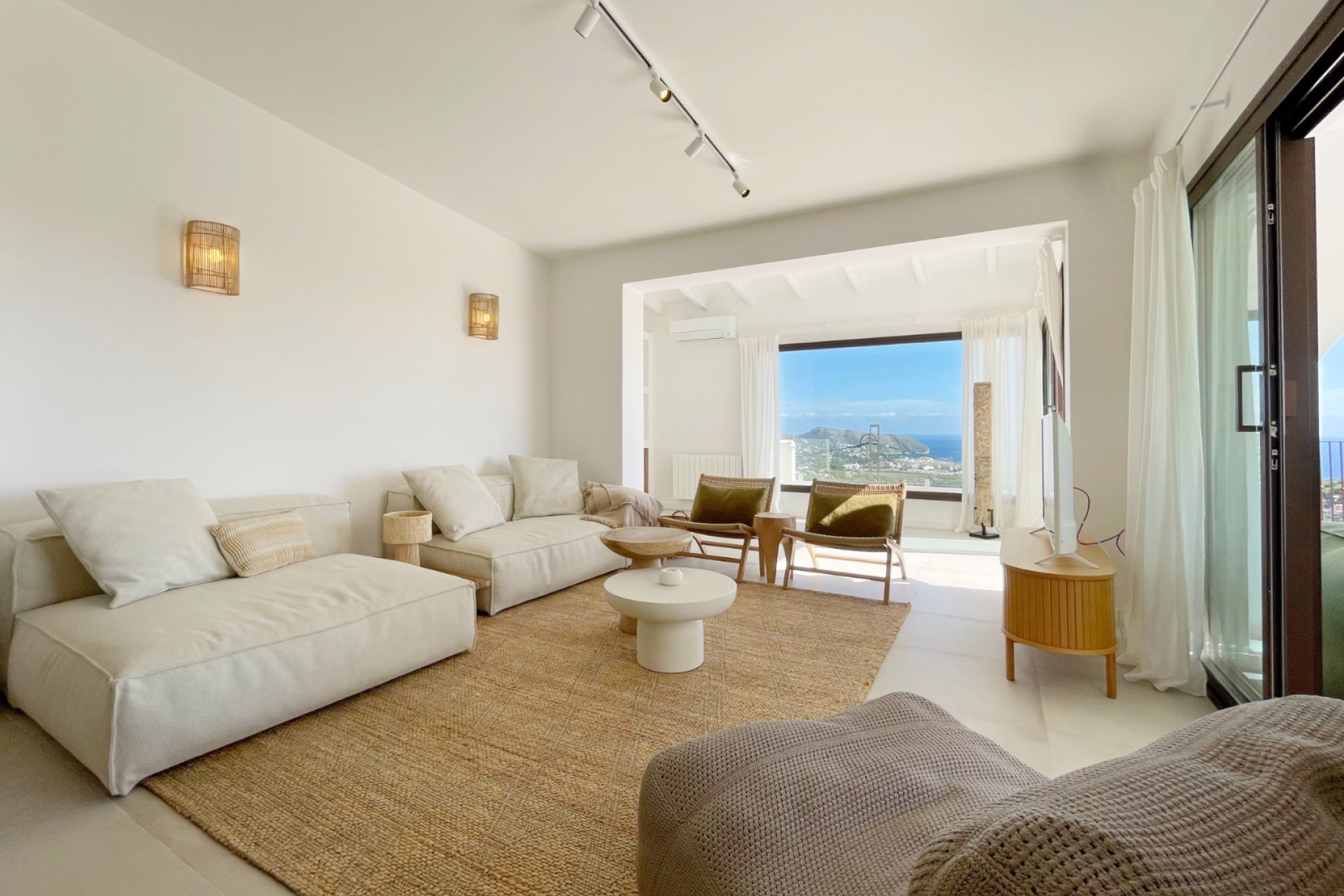 Resale - Villa - Moraira - Benimeit