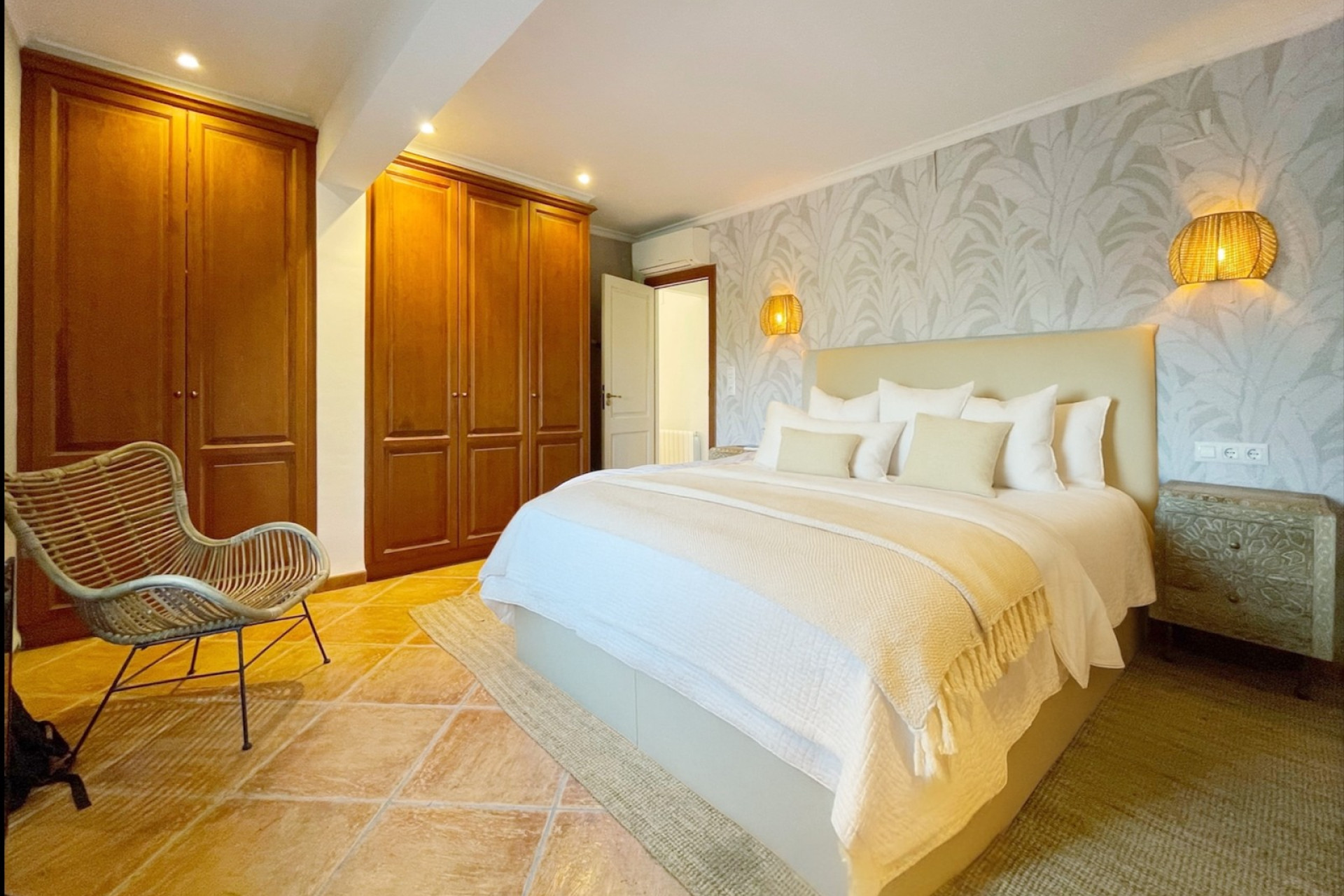 Resale - Villa - Moraira - Benimeit