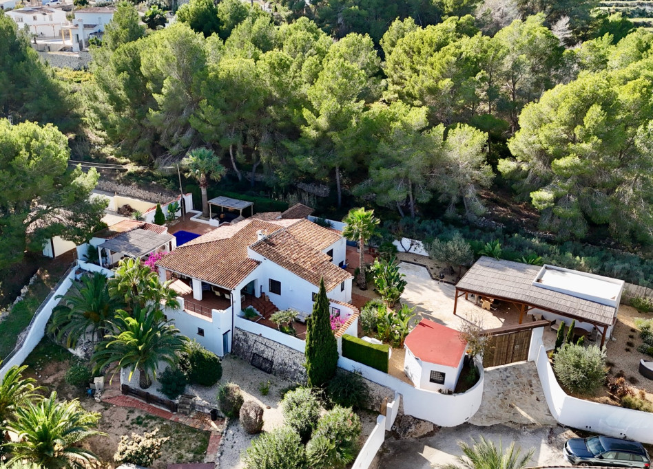 Resale - Villa - Moraira - Benimeit