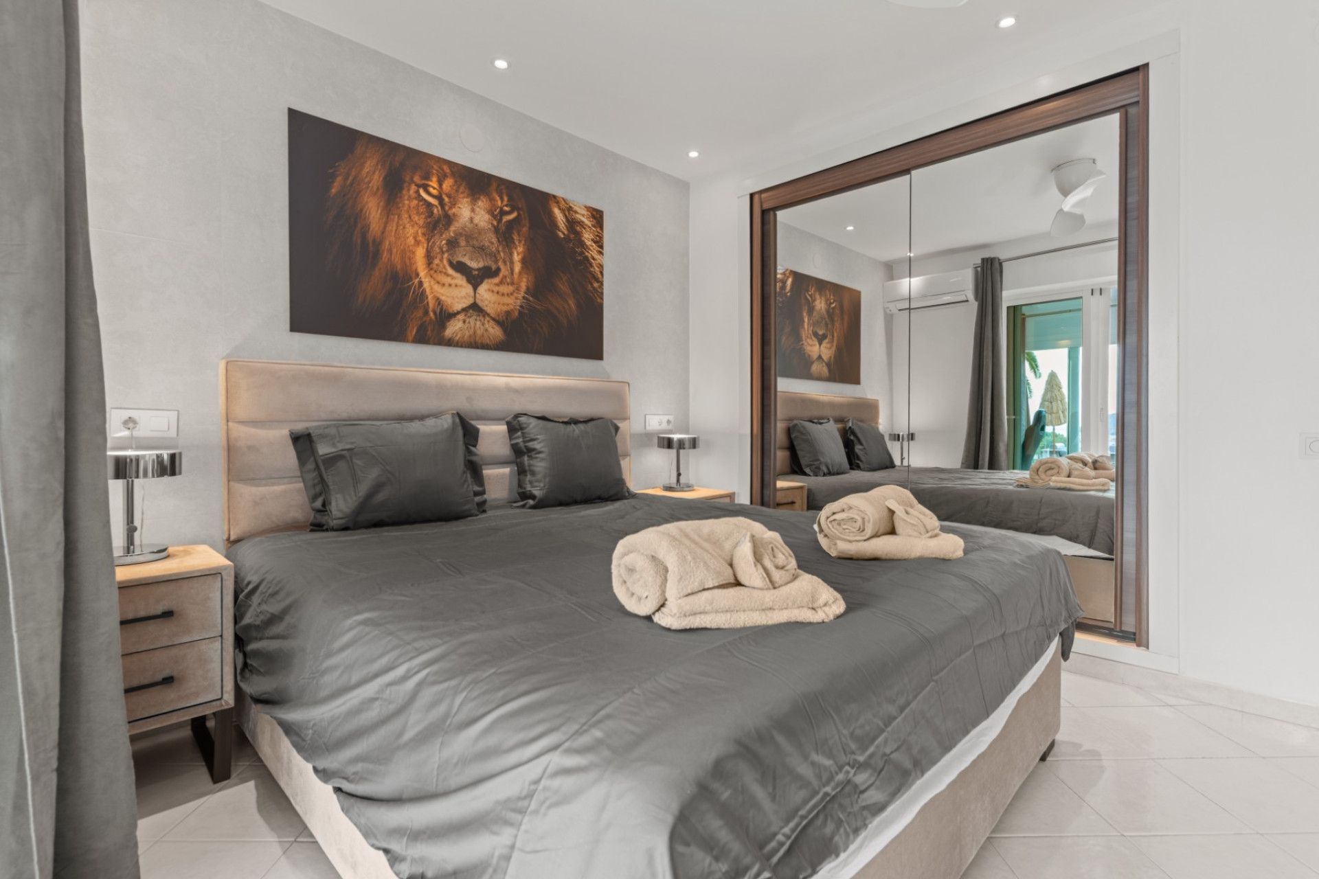 Resale - Villa - Moraira - Benimeit