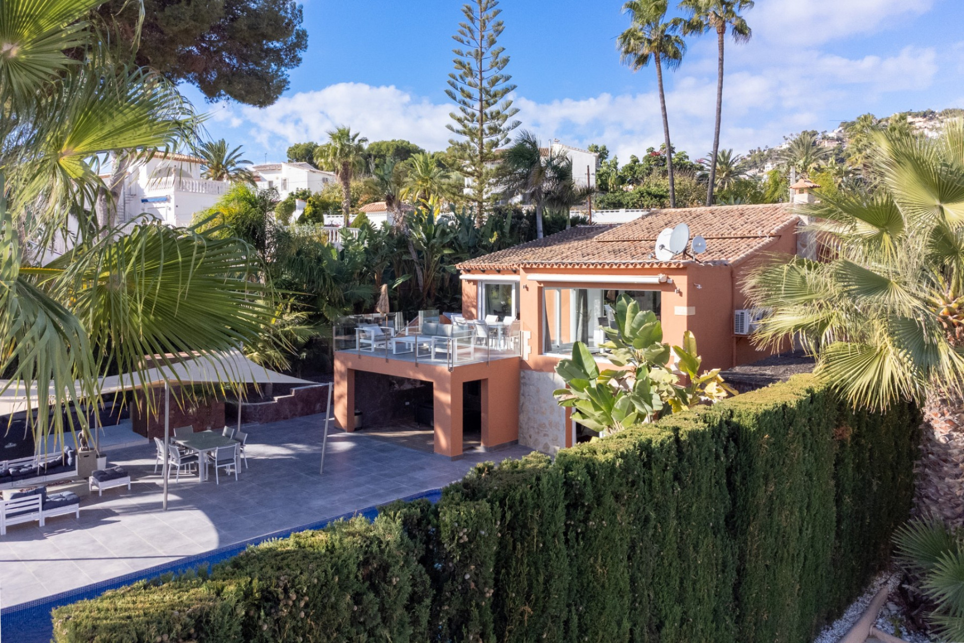 Resale - Villa - Moraira - Benimeit
