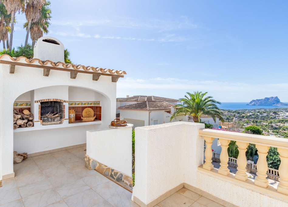 Resale - Villa - Moraira - Benimeit