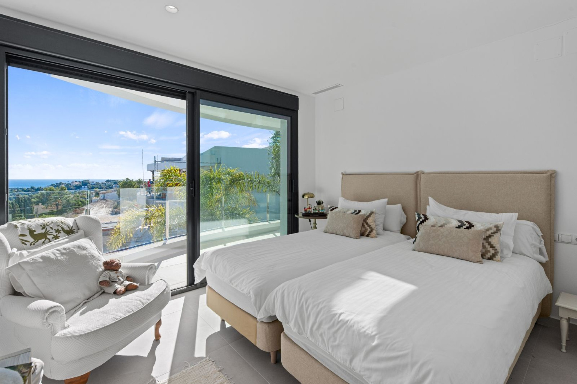 Resale - Villa - Moraira - Benimeit