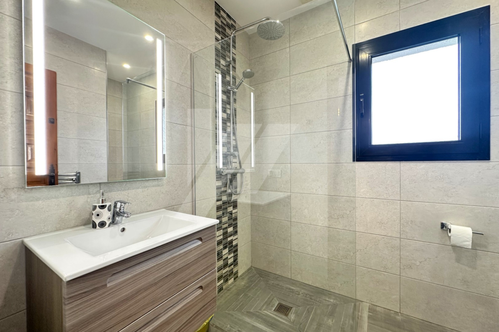 Resale - Villa - Moraira - Benimeit