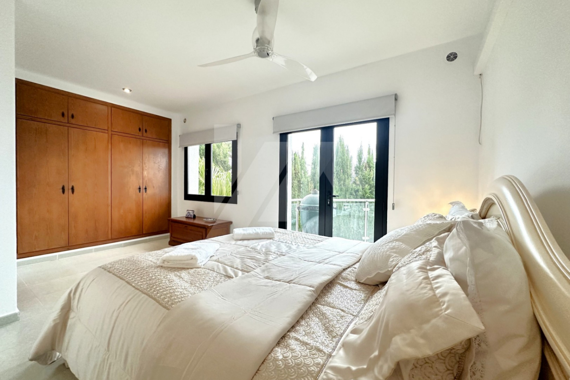 Resale - Villa - Moraira - Benimeit