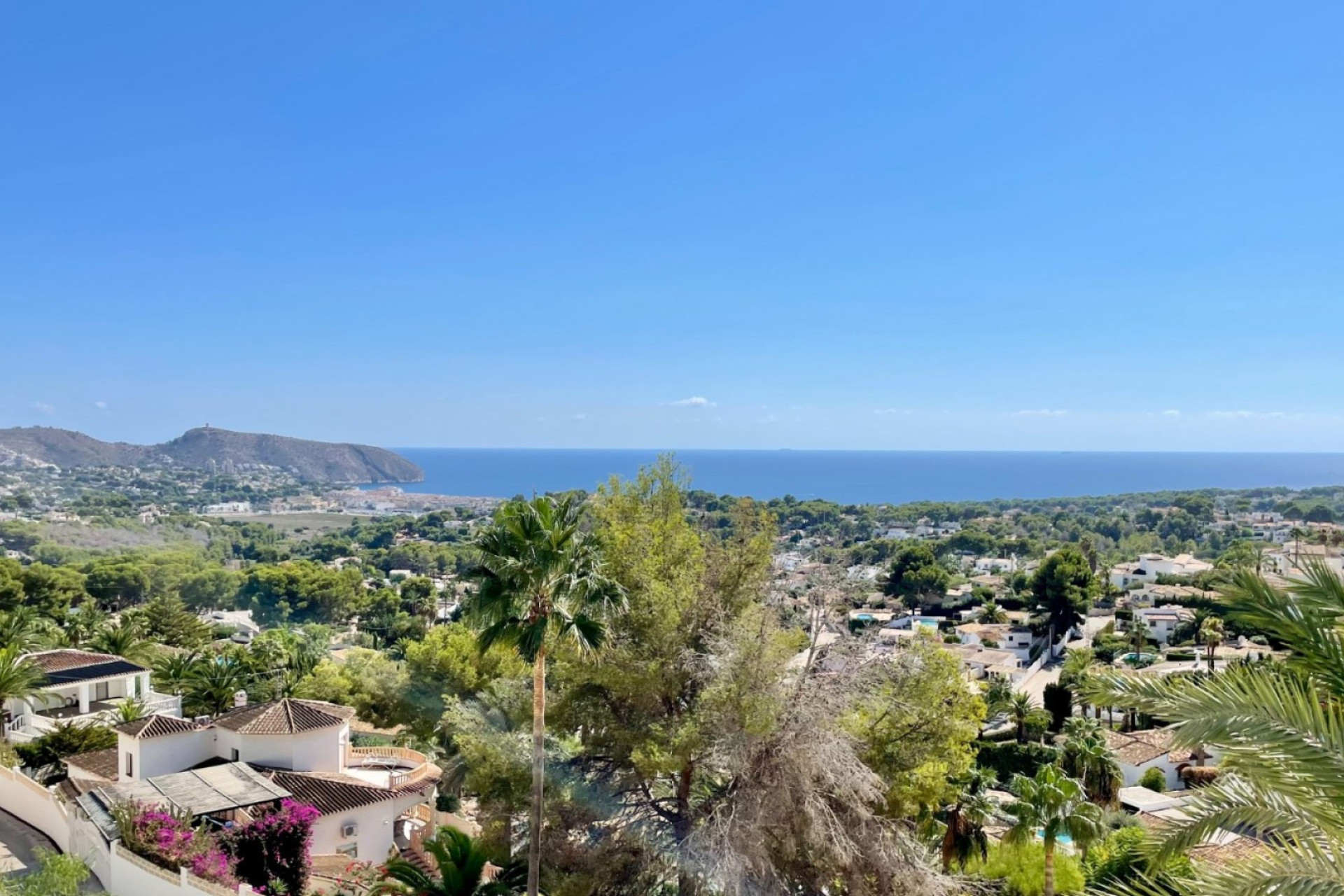 Resale - Villa - Moraira - Benimeit