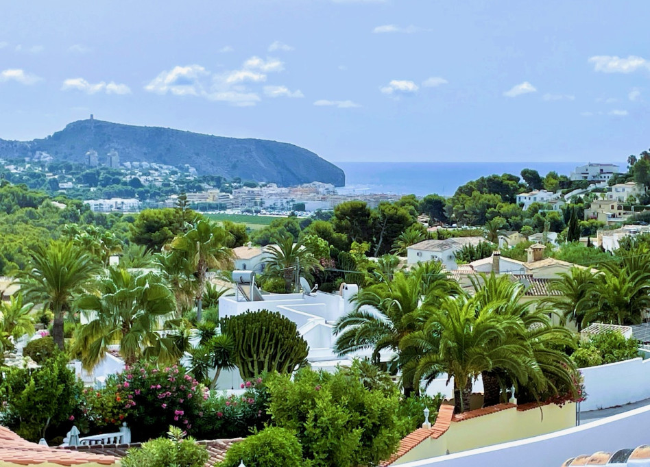 Resale - Villa - Moraira - Benimeit