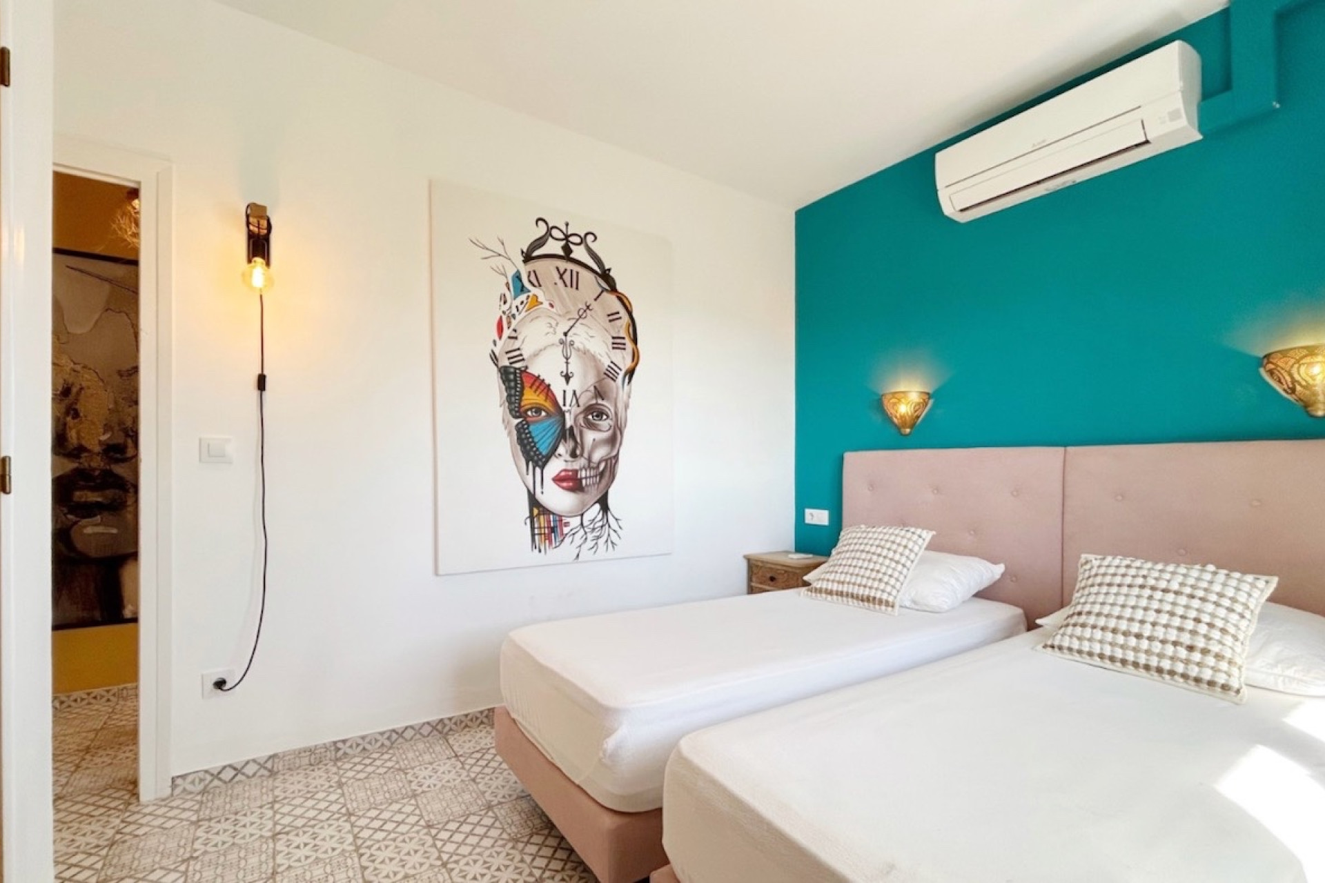 Resale - Villa - Moraira - Benimeit