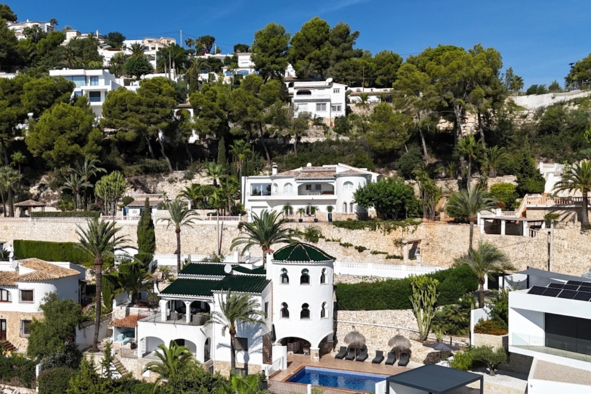 Resale - Villa - Moraira - Benimeit