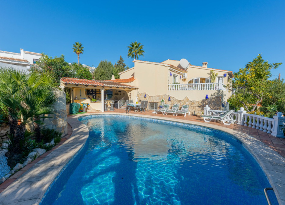 Resale - Villa - Moraira - Benimeit