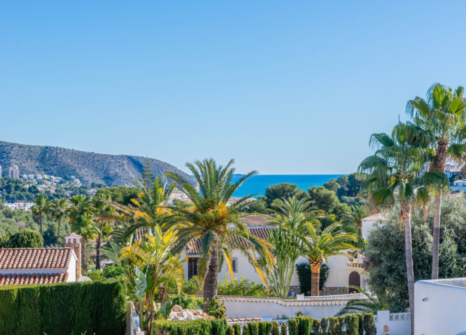 Resale - Villa - Moraira - Benimeit