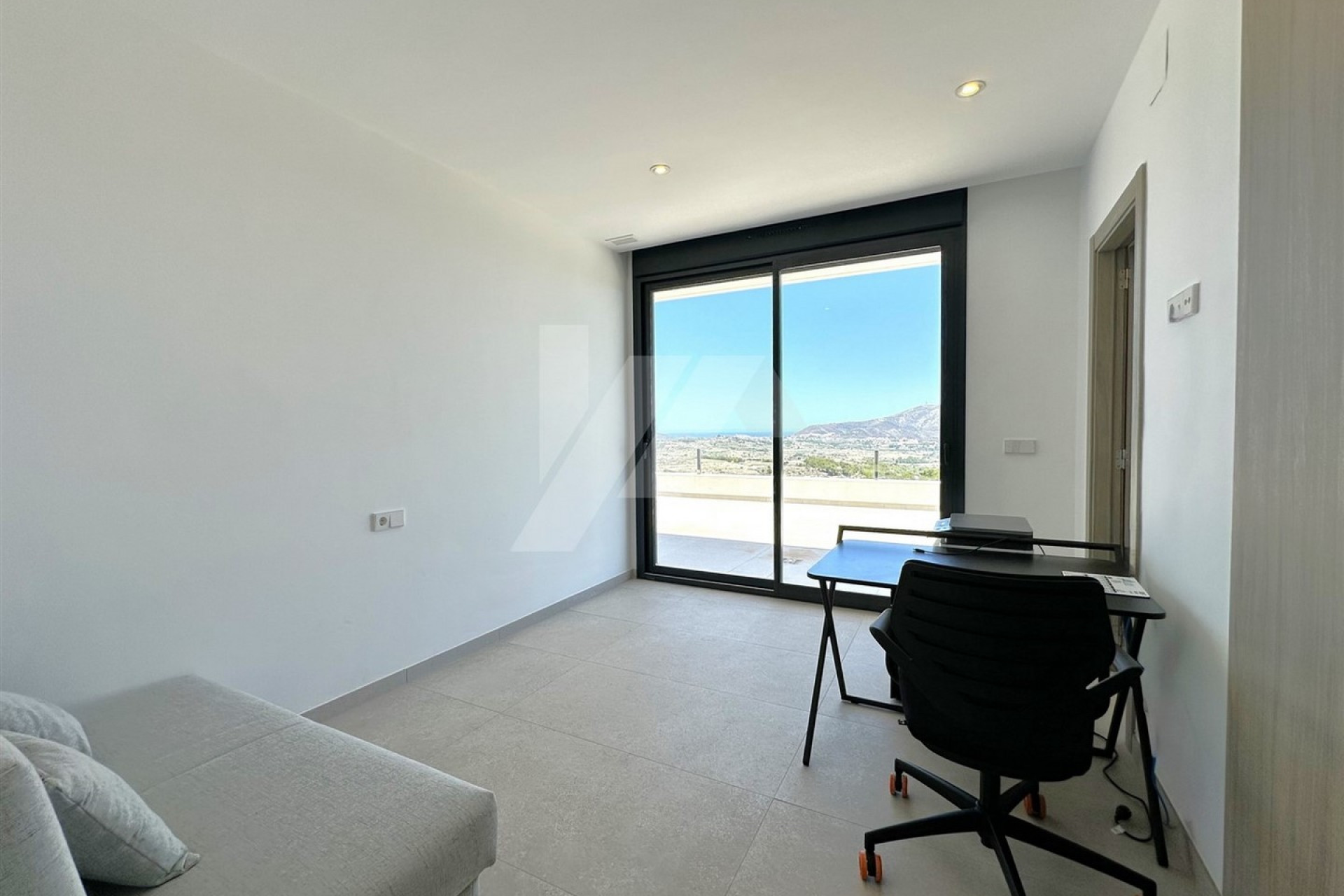 Resale - Villa - Moraira - Benimeit