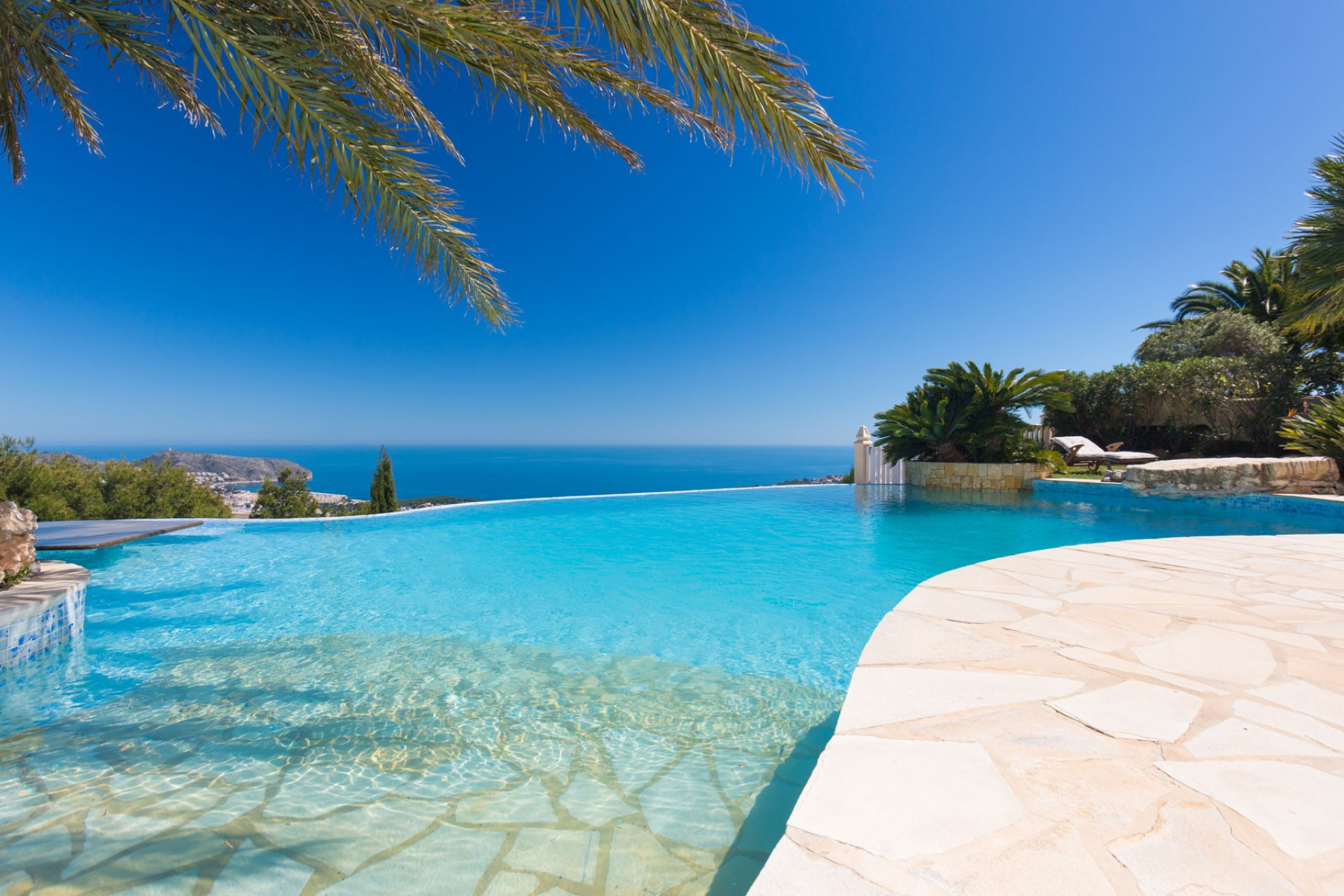 Resale - Villa - Moraira - Benimeit