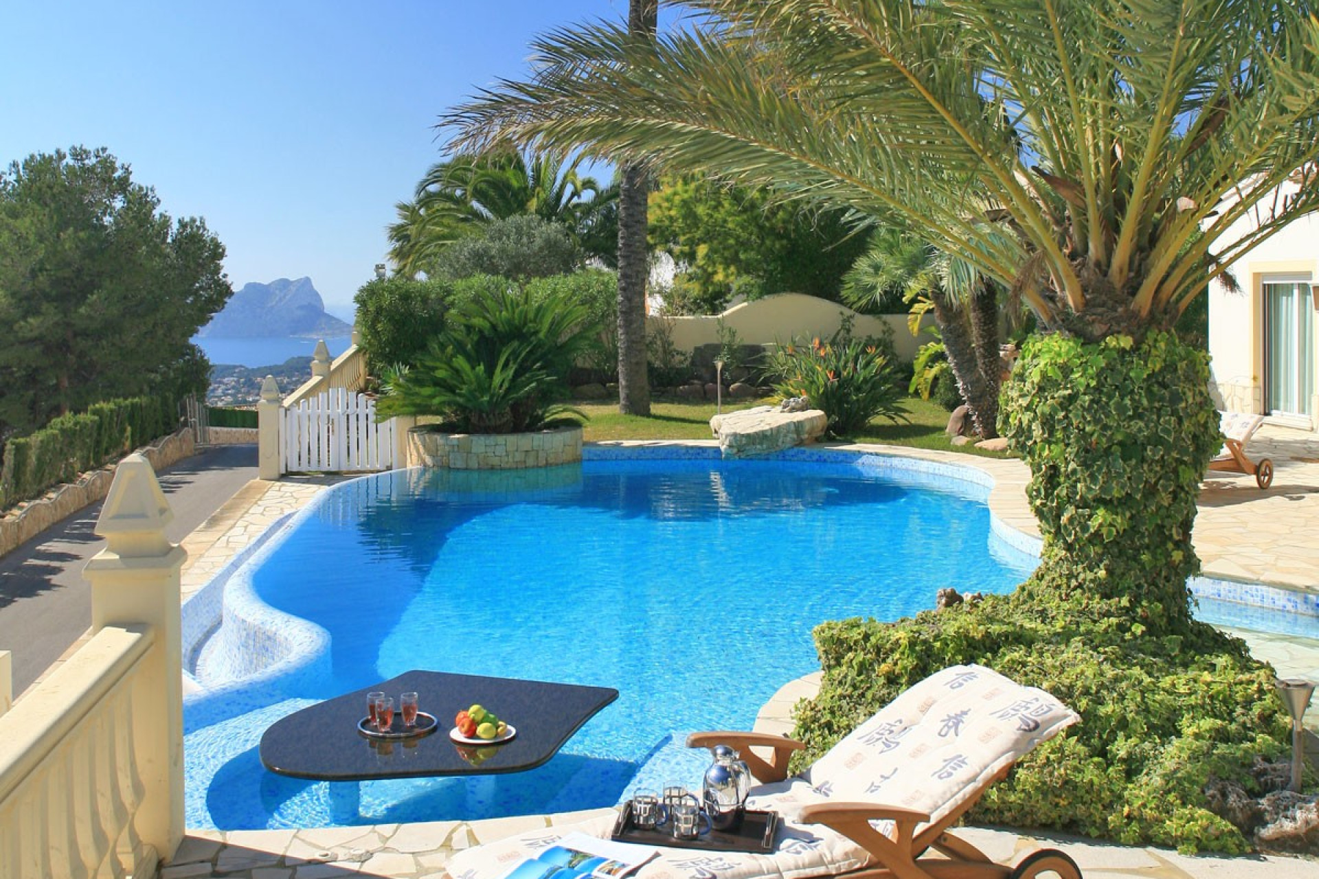 Resale - Villa - Moraira - Benimeit