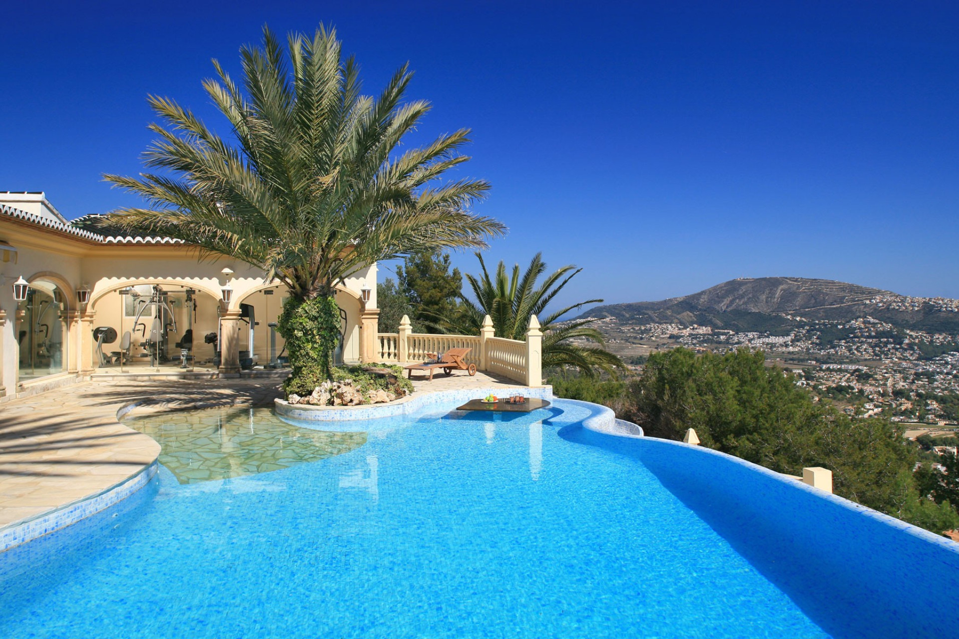 Resale - Villa - Moraira - Benimeit