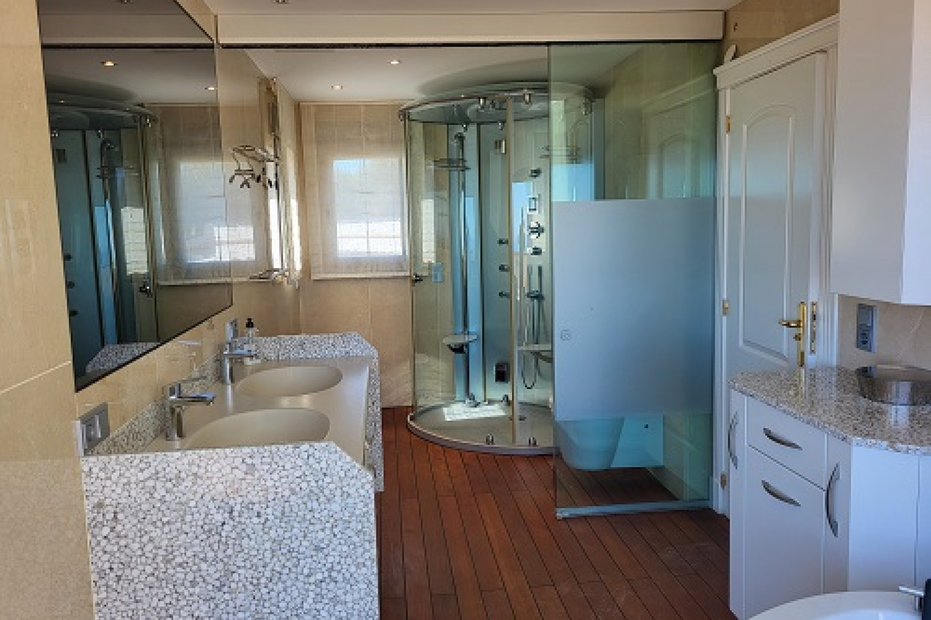 Resale - Villa - Moraira - Benimeit
