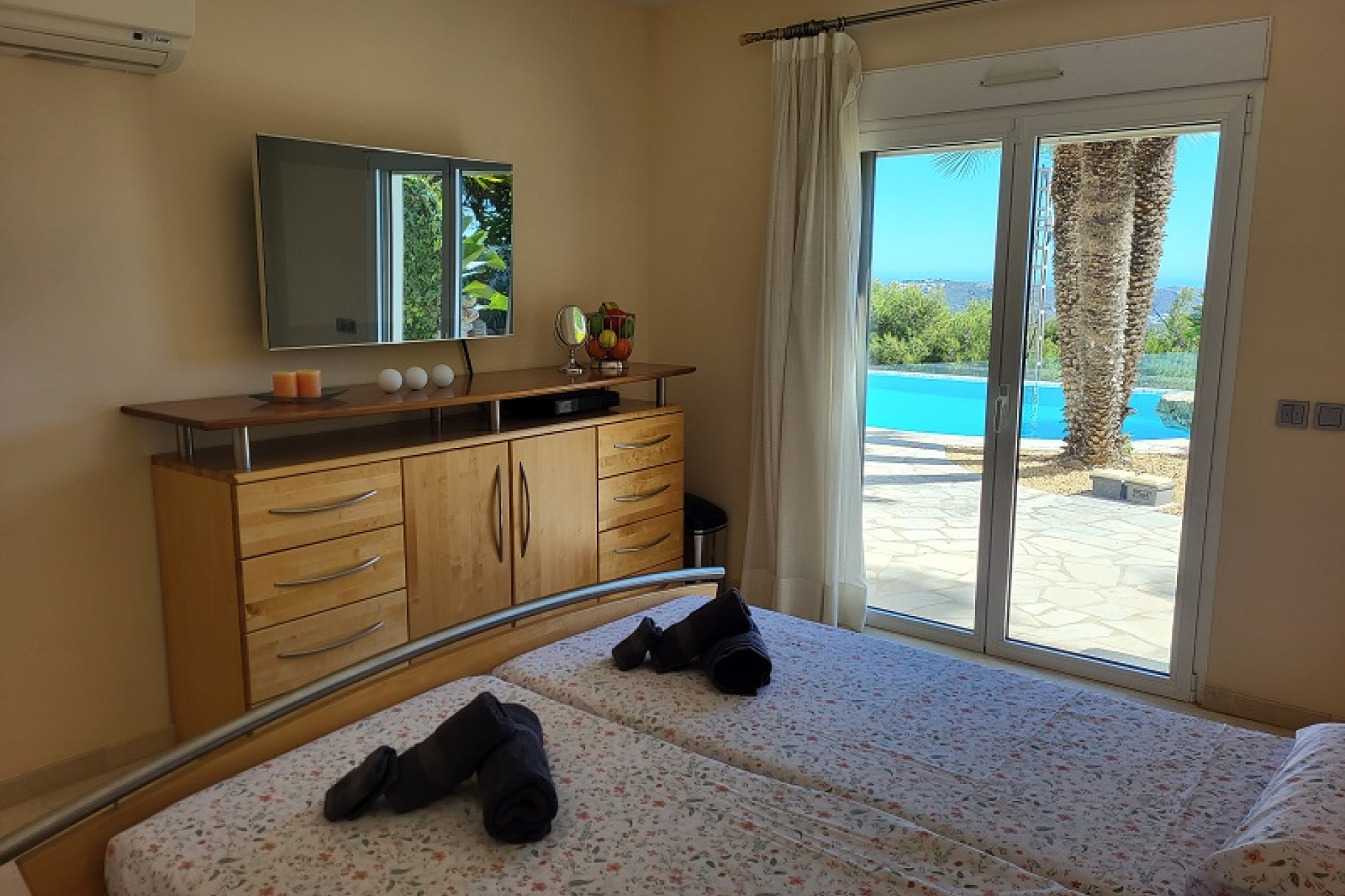 Resale - Villa - Moraira - Benimeit