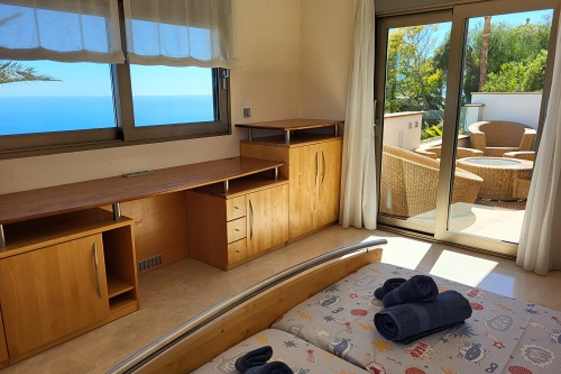 Resale - Villa - Moraira - Benimeit