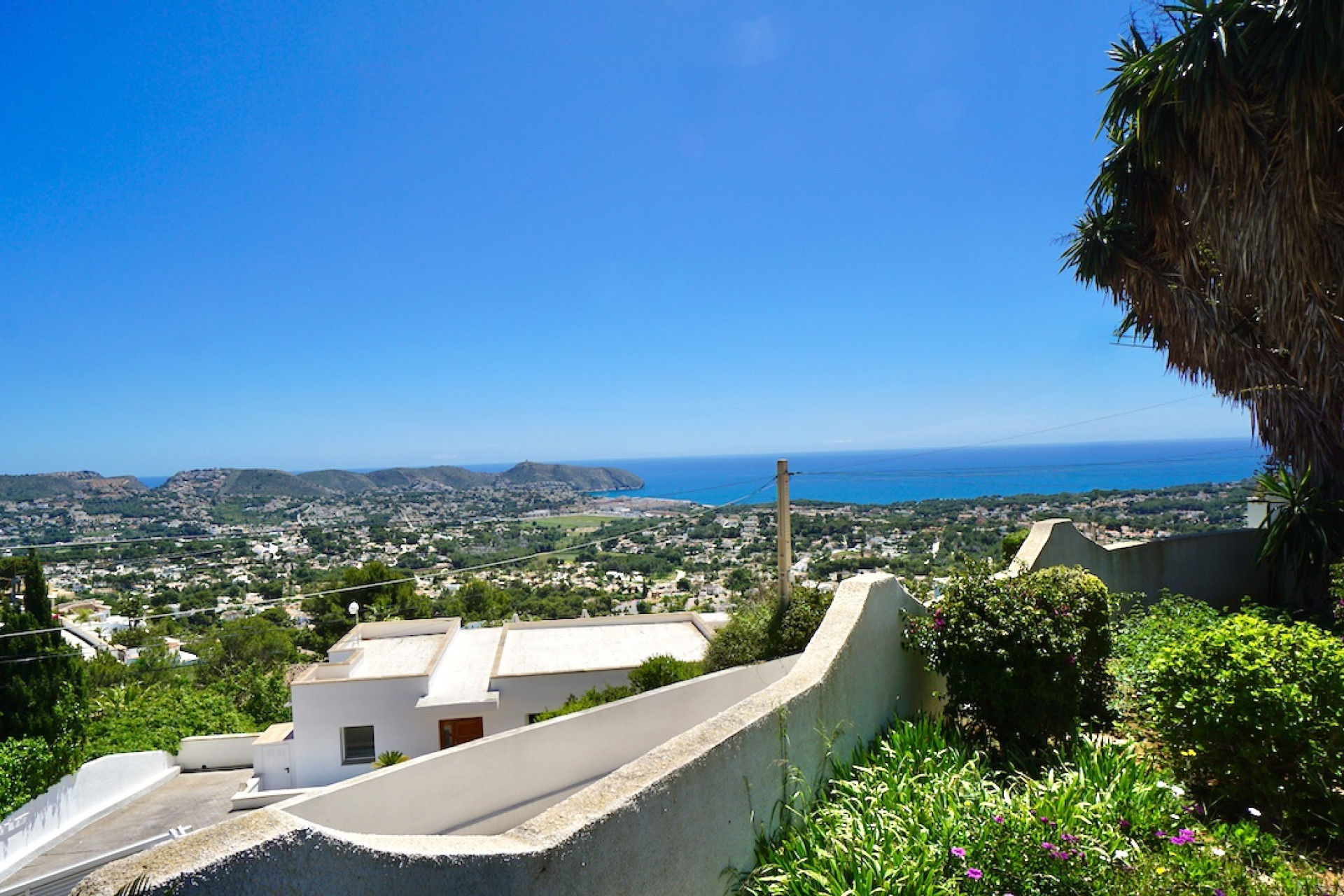Resale - Villa - Moraira - Benimeit