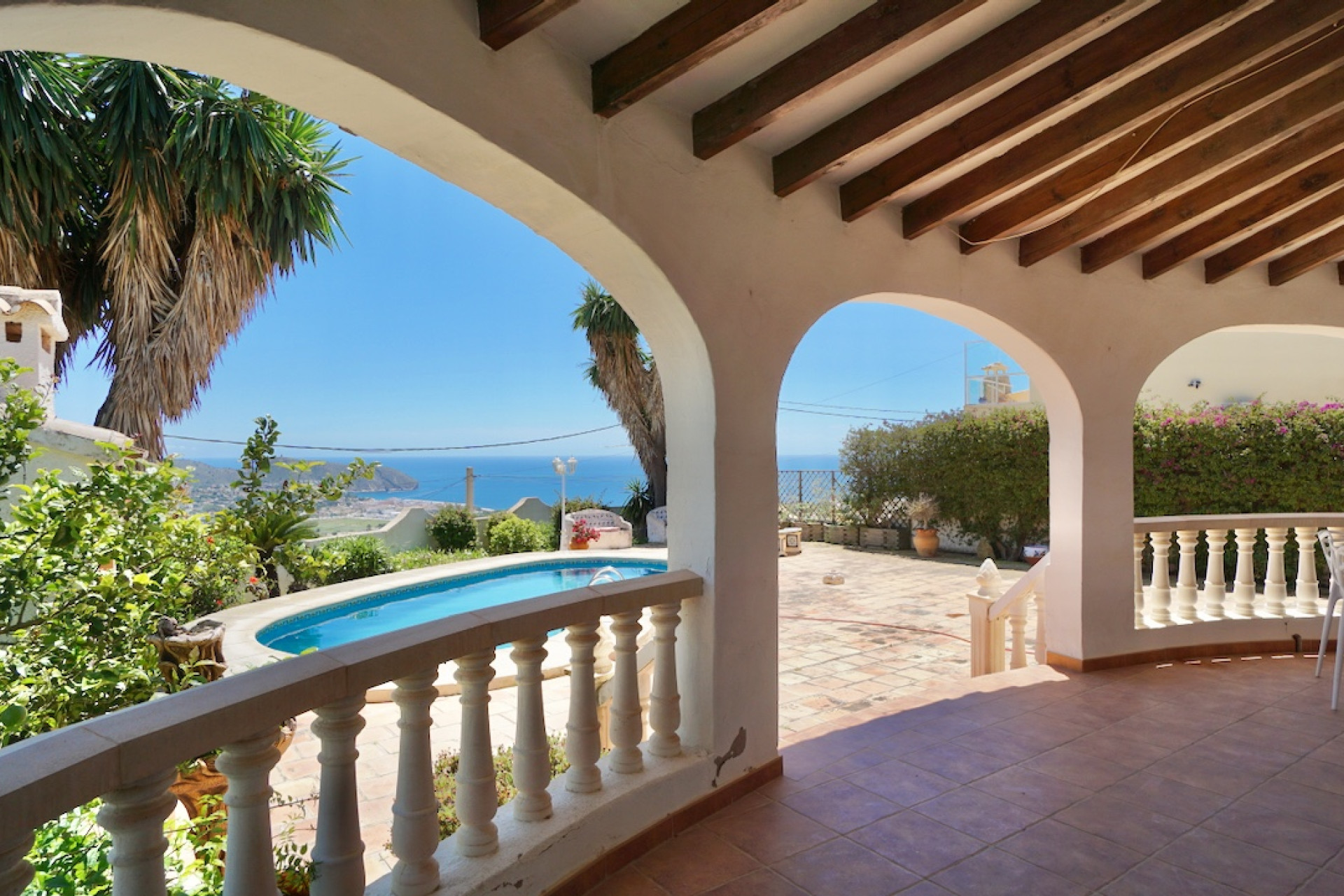 Resale - Villa - Moraira - Benimeit