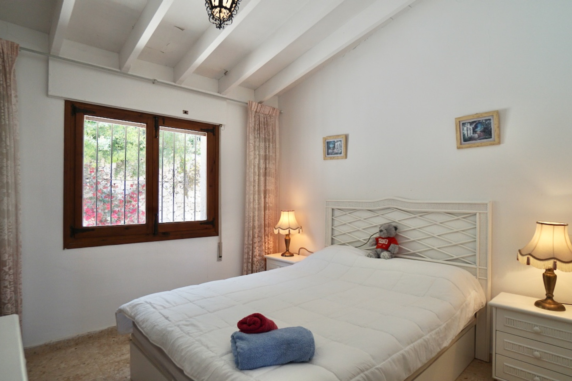 Resale - Villa - Moraira - Benimeit